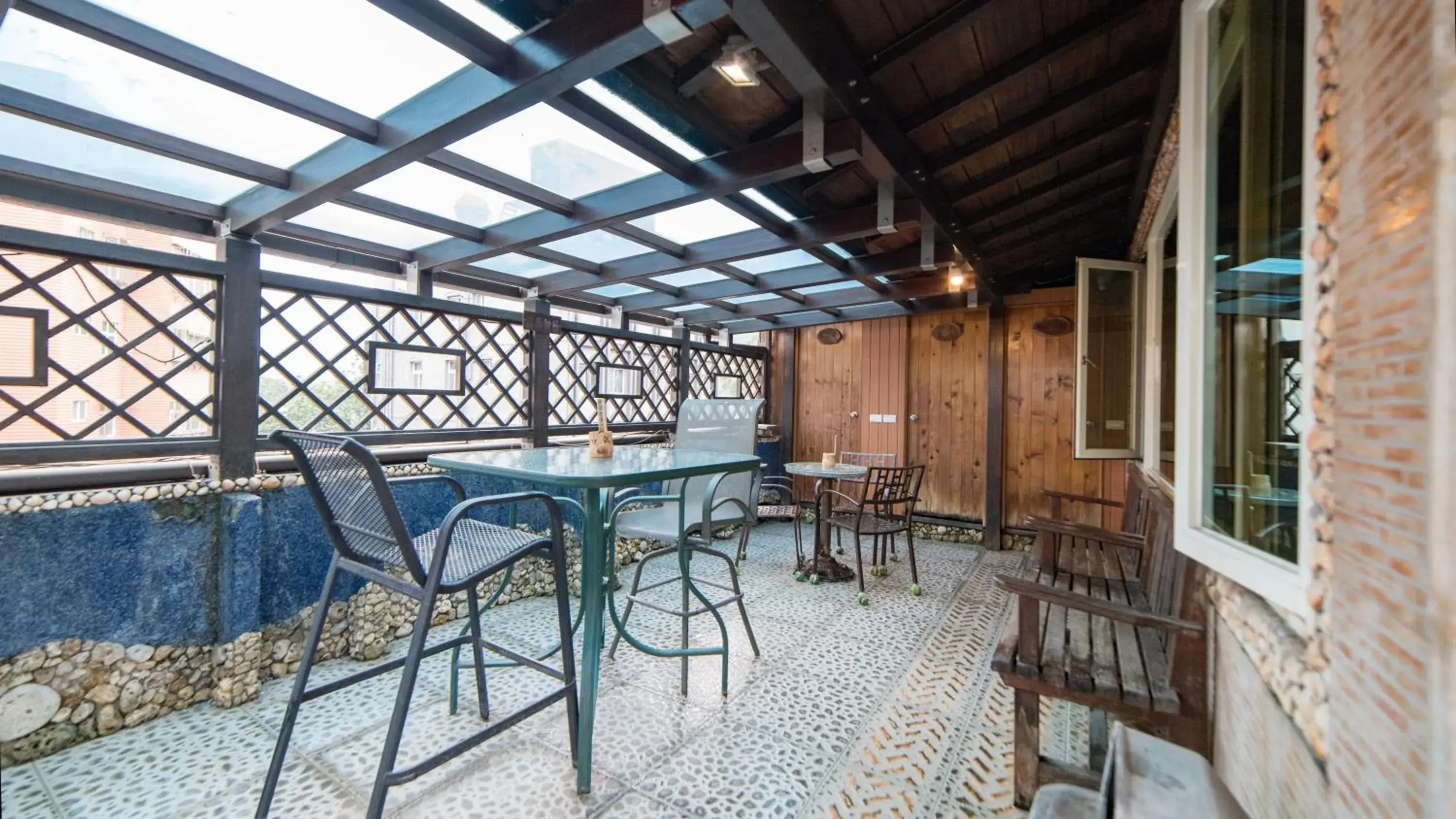 Lounge or bar in Shankou Hotspring Hotel Lounge or bar in Shankou Hotspring Hotel