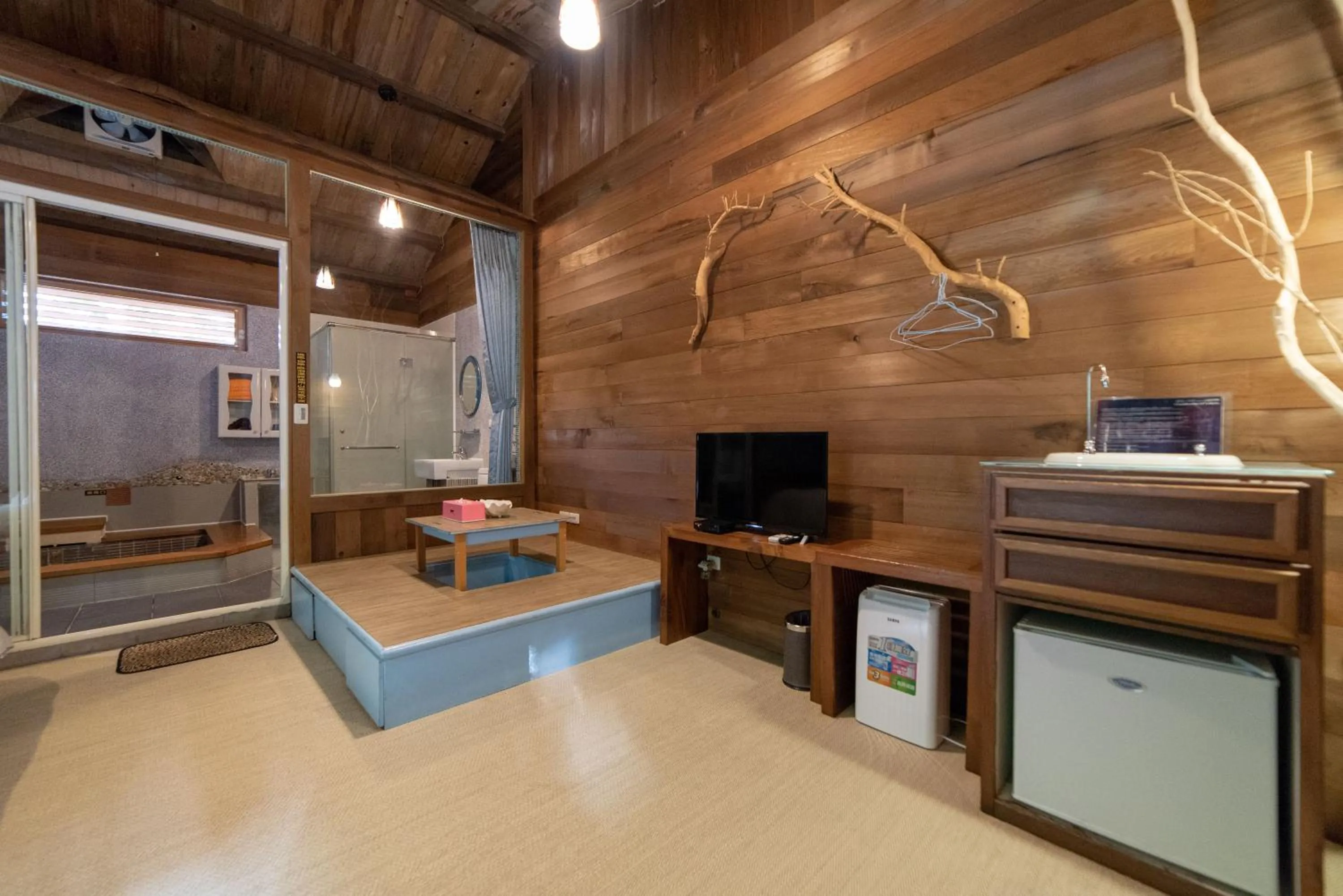 Photo of the whole room in Shankou Hotspring Hotel