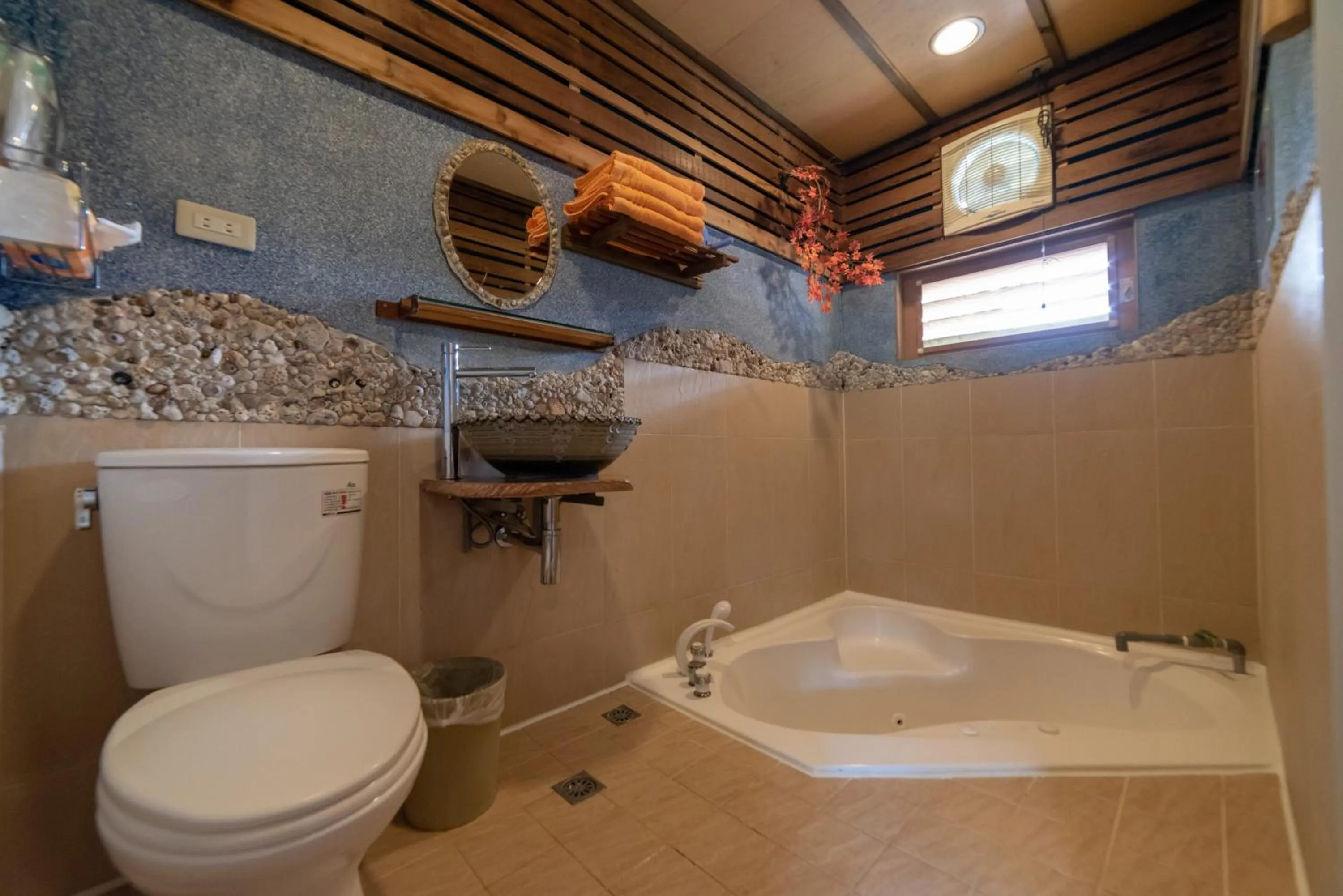 Bathroom in Shankou Hotspring Hotel