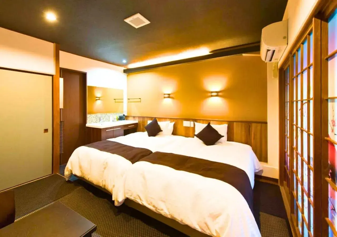 Bed in LiVEMAX RESORT Hakone Sengokuhara Bed in LiVEMAX RESORT Hakone Sengokuhara