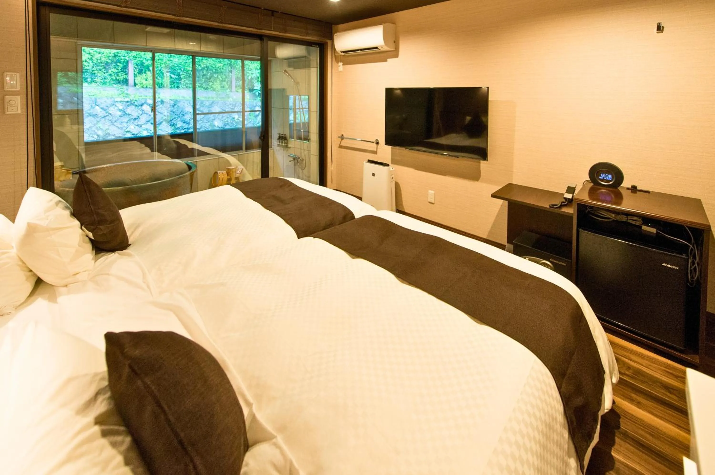 Bed in LiVEMAX RESORT Hakone Sengokuhara