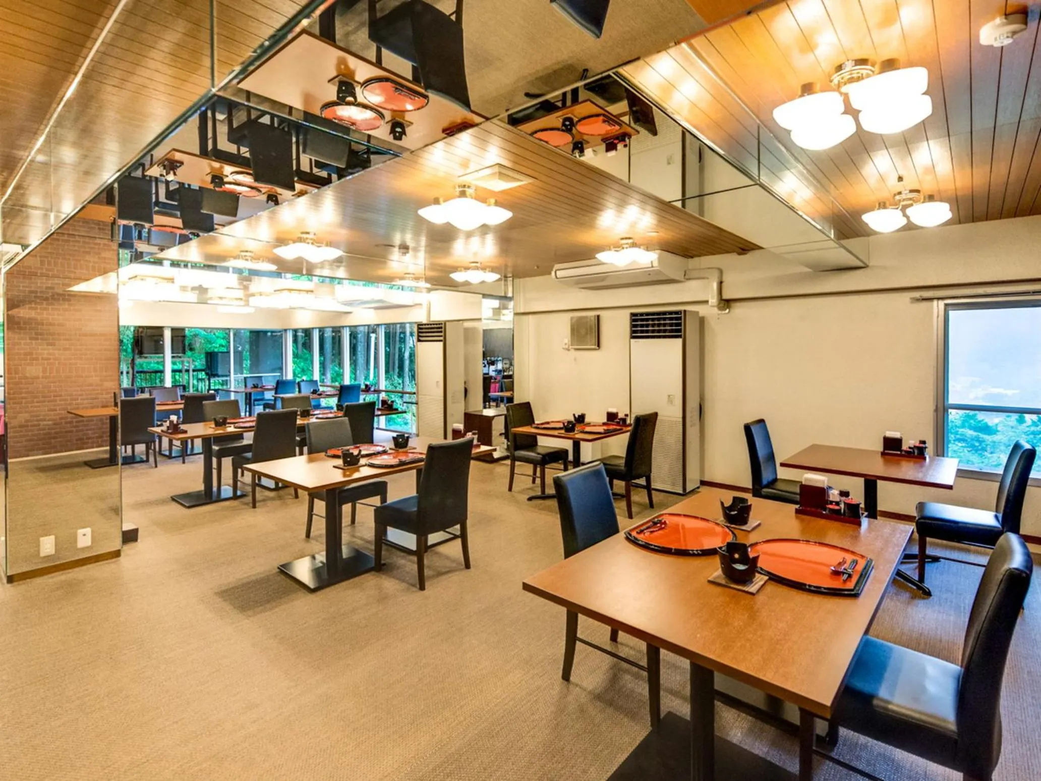 Restaurant/places to eat in LiVEMAX RESORT Hakone Sengokuhara