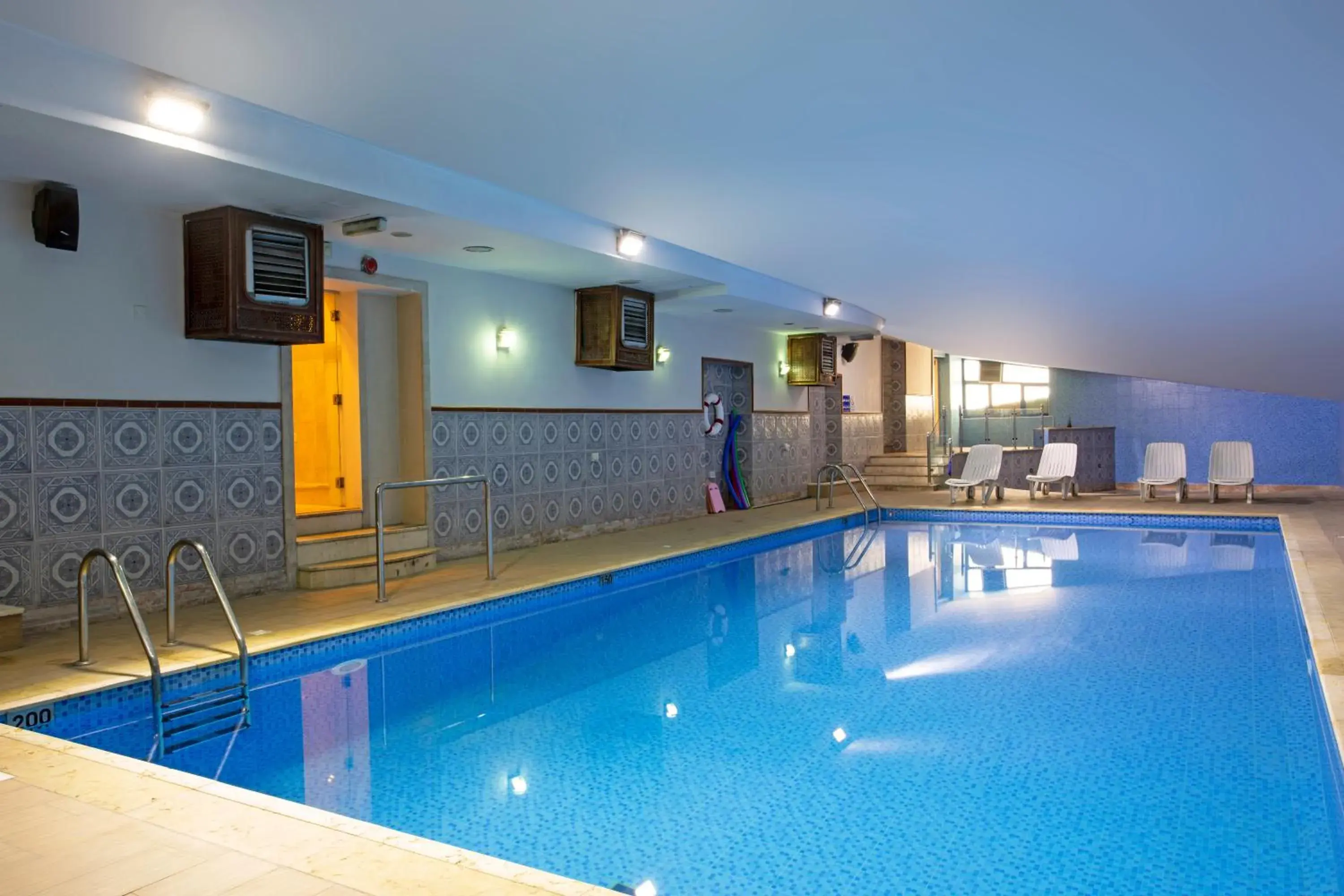 Swimming pool in Sadeen Amman Hotel Swimming pool in Sadeen Amman Hotel