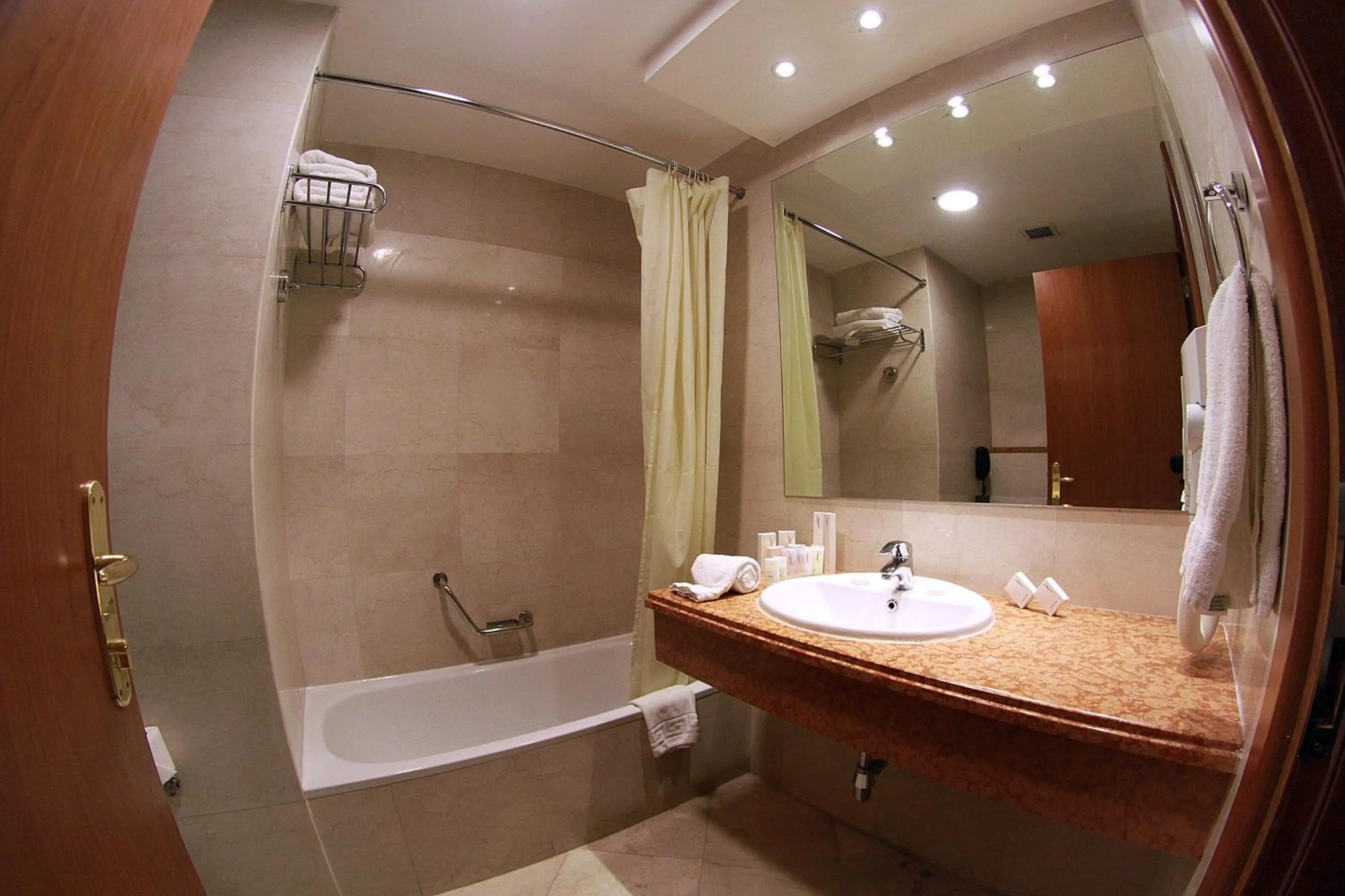 Bathroom in Sadeen Amman Hotel