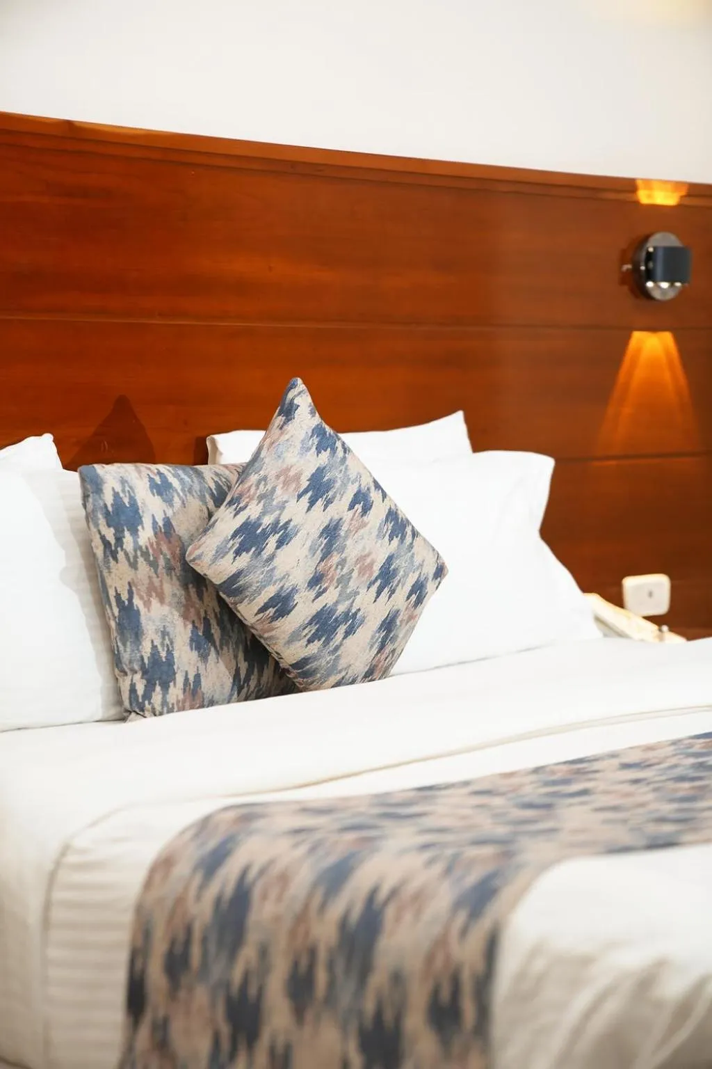 Bed in Sadeen Amman Hotel