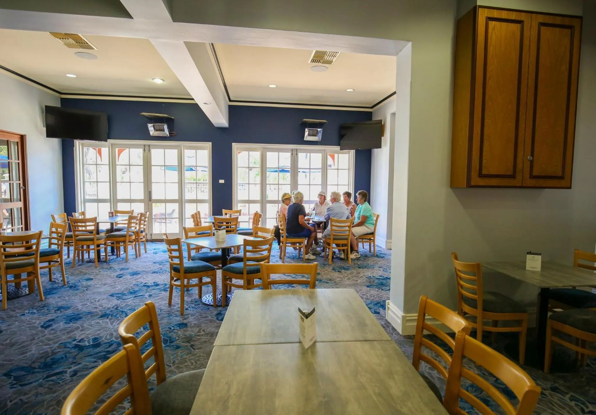 Restaurant/places to eat in Esplanade Hotel Busselton