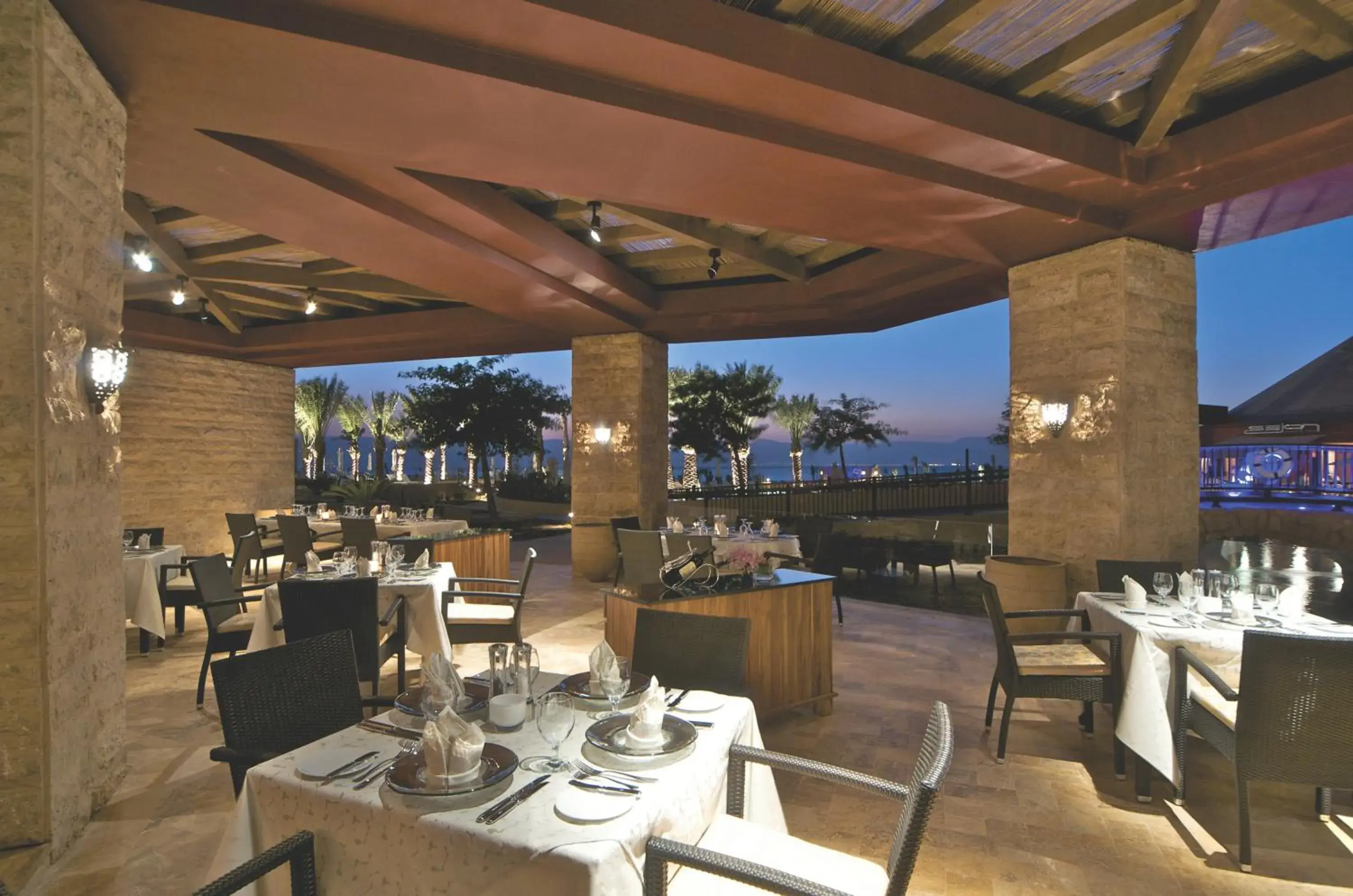 Restaurant/places to eat in Mövenpick Resort & Spa Tala Bay Aqaba Restaurant/places to eat in Mövenpick Resort & Spa Tala Bay Aqaba