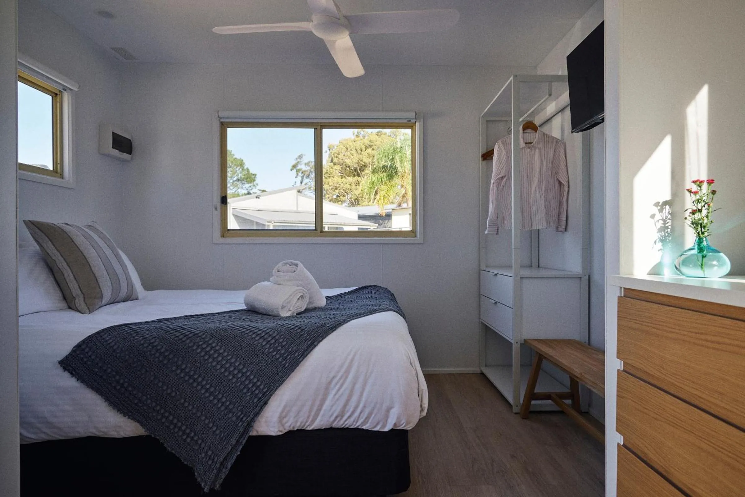 Bed in Mollymook Tourist Park