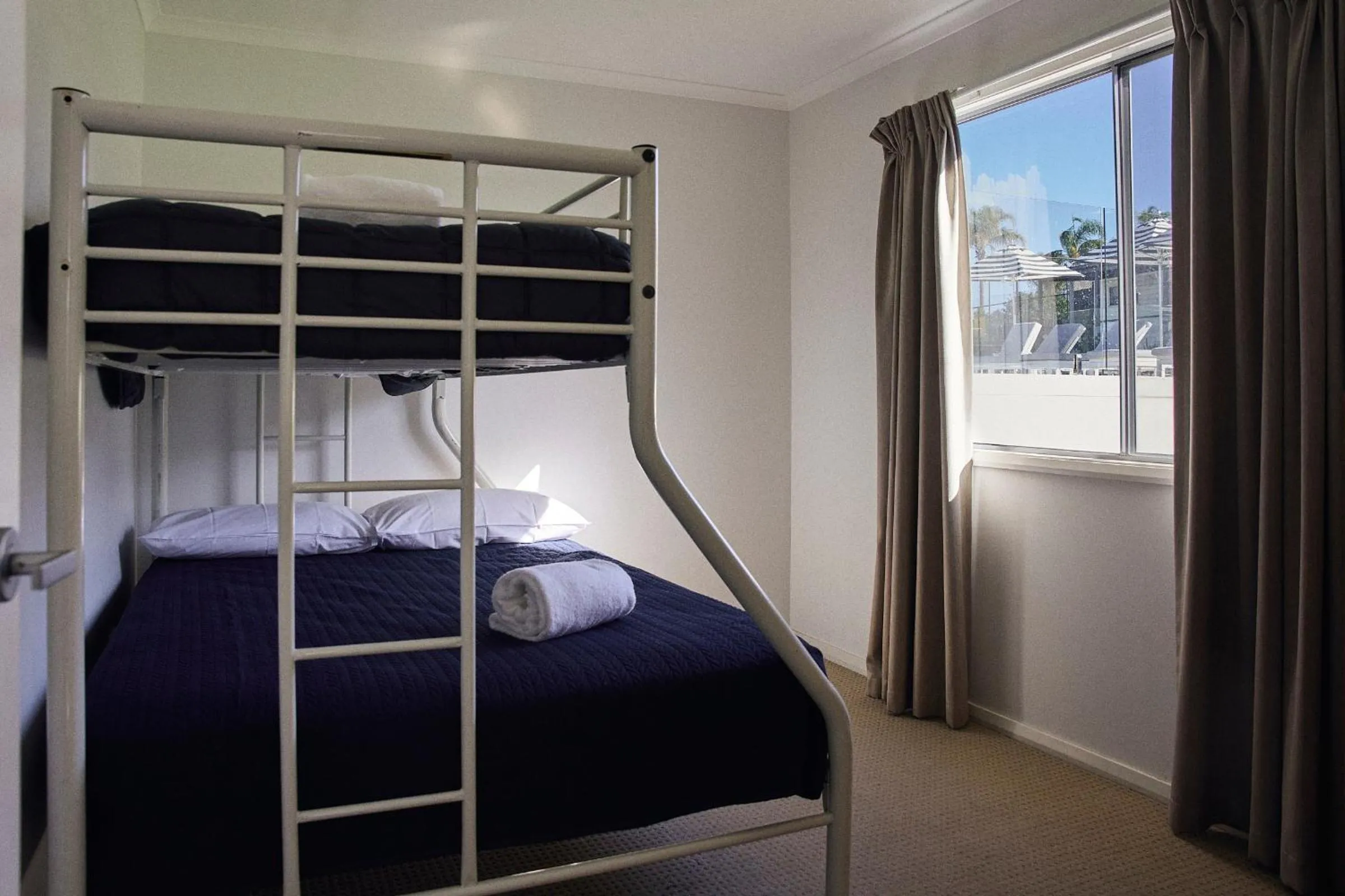 Bed in Mollymook Tourist Park