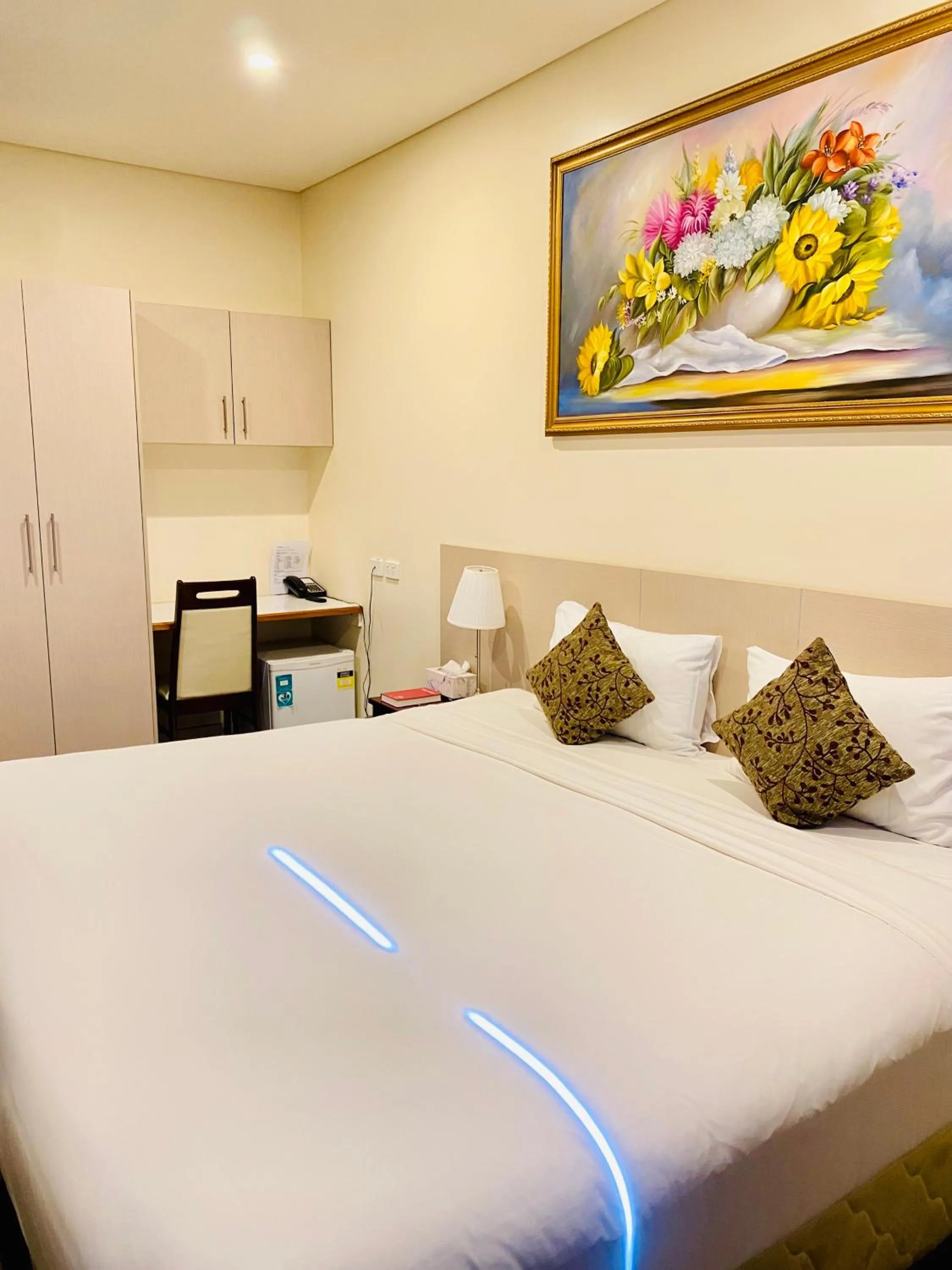 Bed in Parklane Motel Murray Bridge