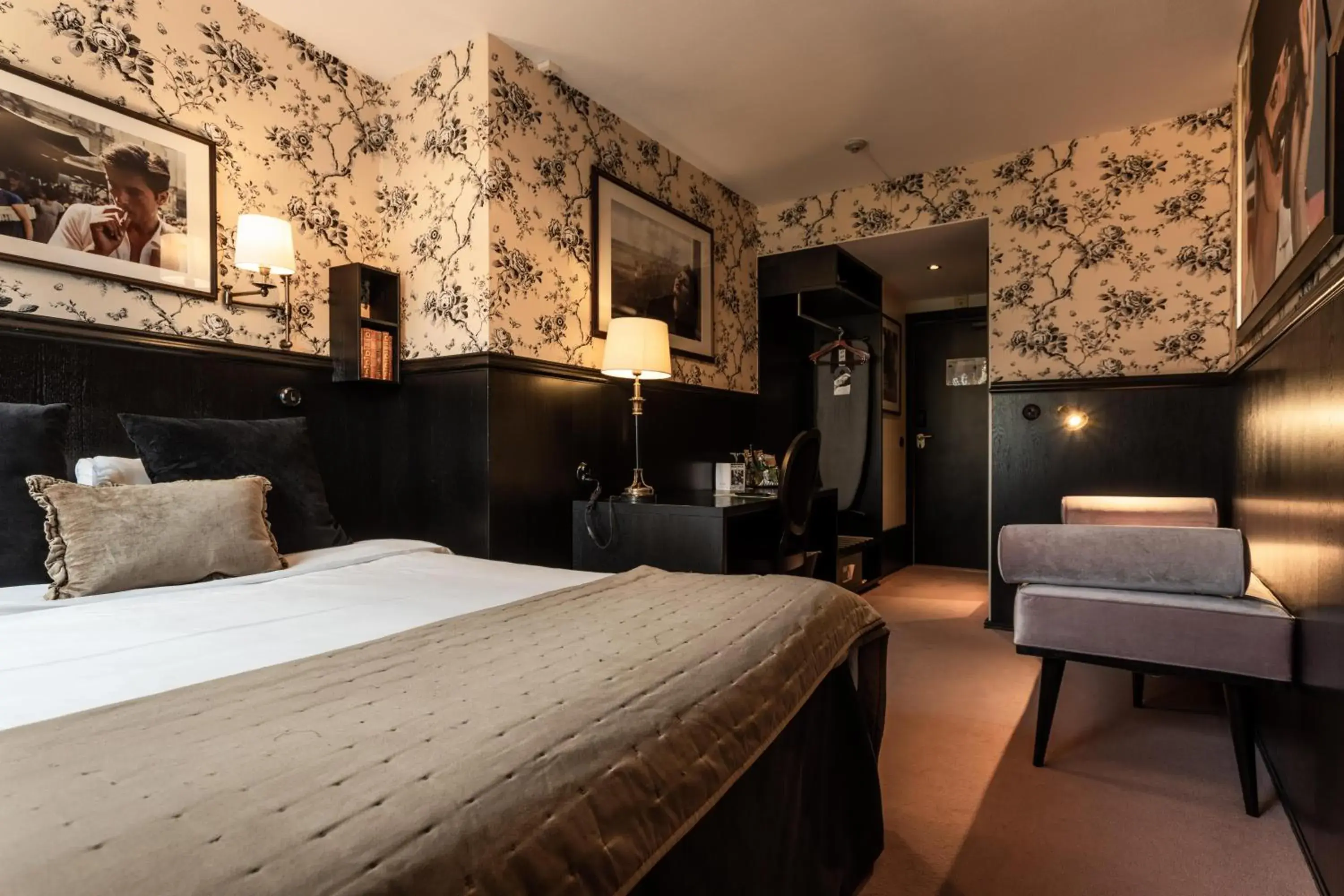 Photo of the whole room, Bed in Hotel & Ristorante Bellora Photo of the whole room, Bed in Hotel & Ristorante Bellora