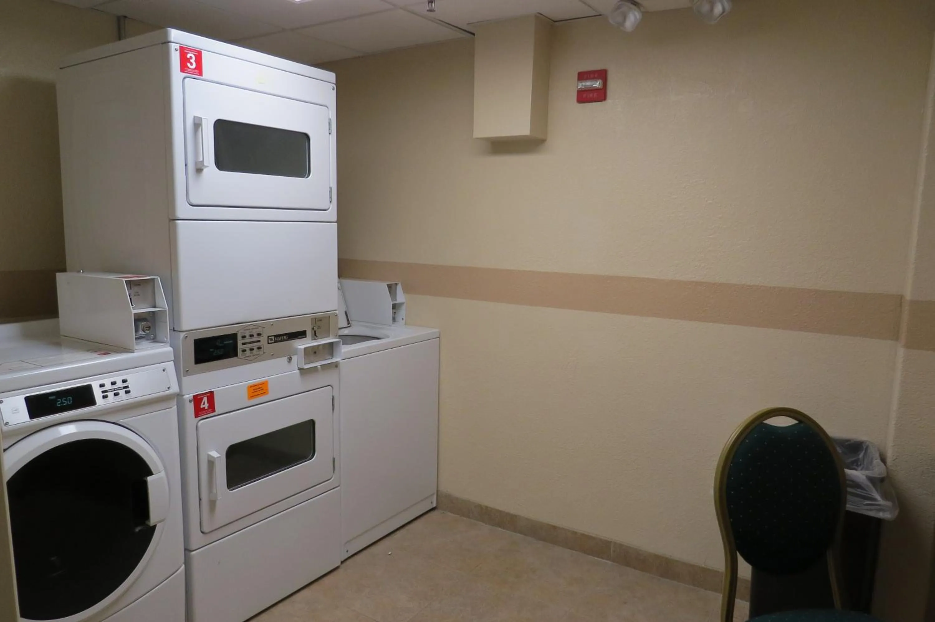 Lobby or reception in Holiday Inn Express - Clermont by IHG