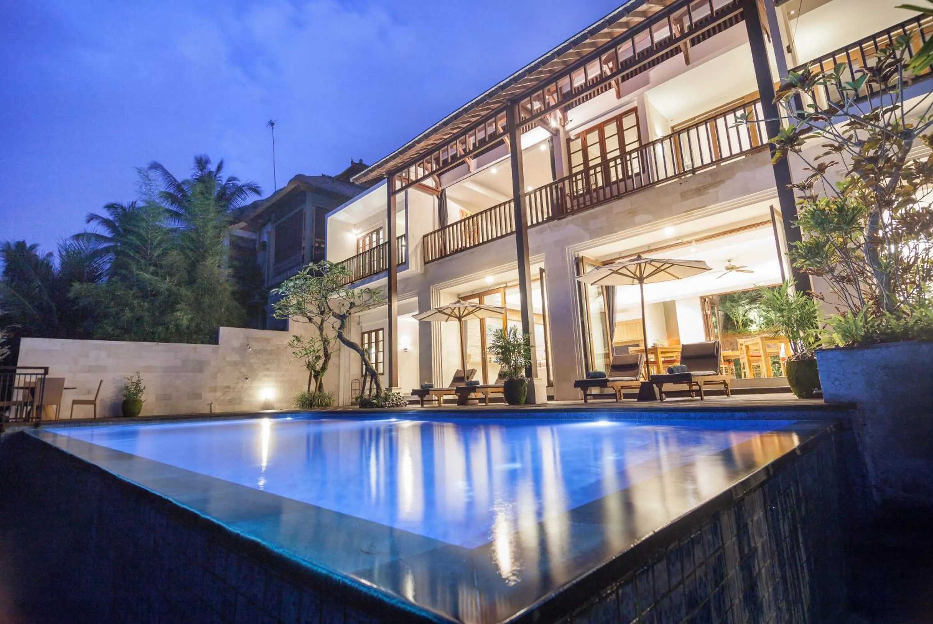 Property building in River Sakti Ubud by Prasi