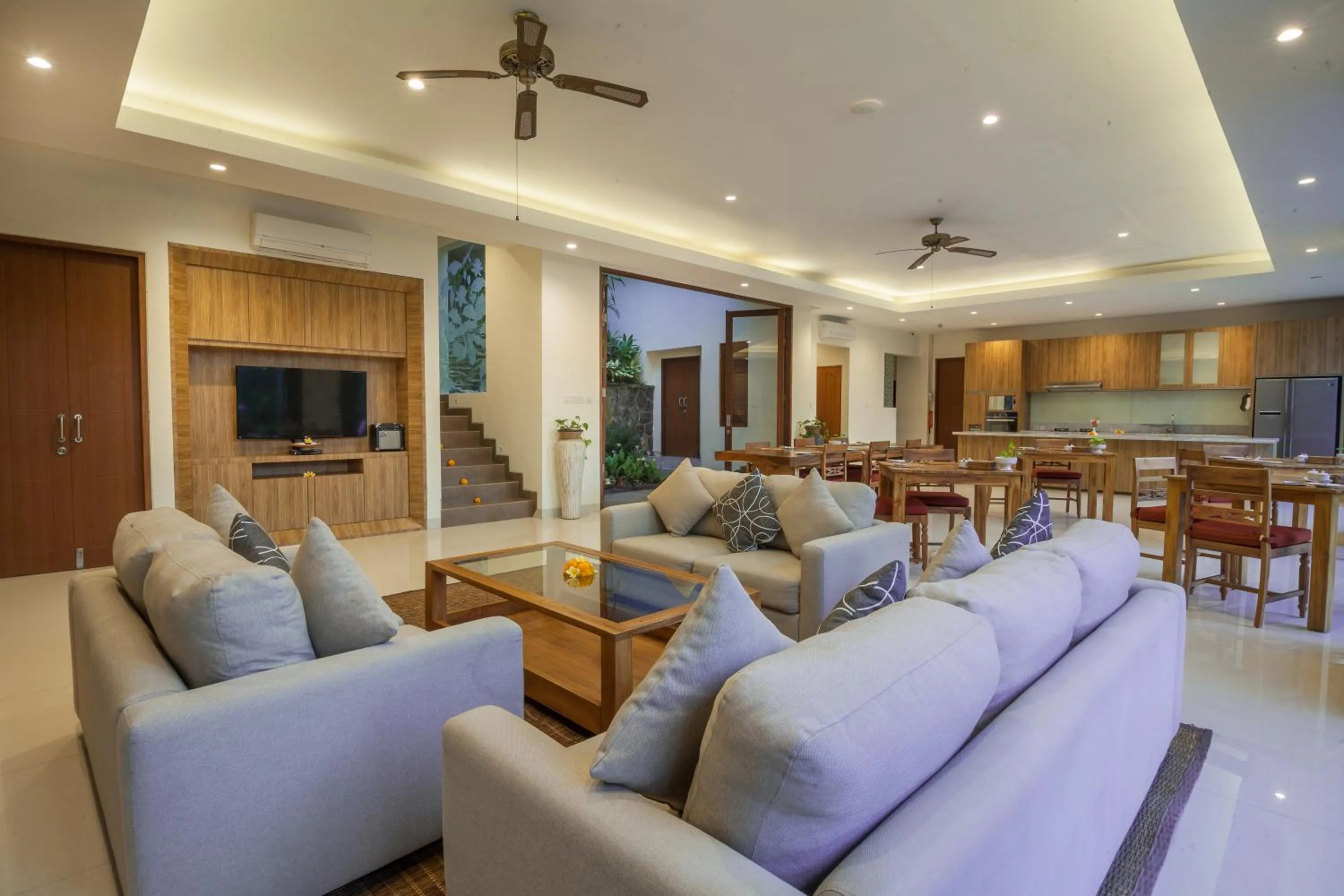 Living room in River Sakti Ubud by Prasi