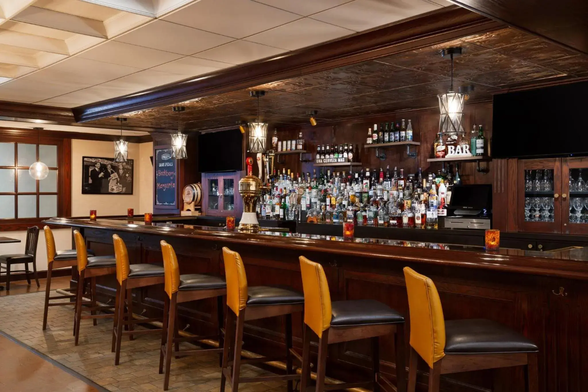 Restaurant/places to eat in Holiday Inn National Airport/Crystal City by IHG Restaurant/places to eat in Holiday Inn National Airport/Crystal City by IHG