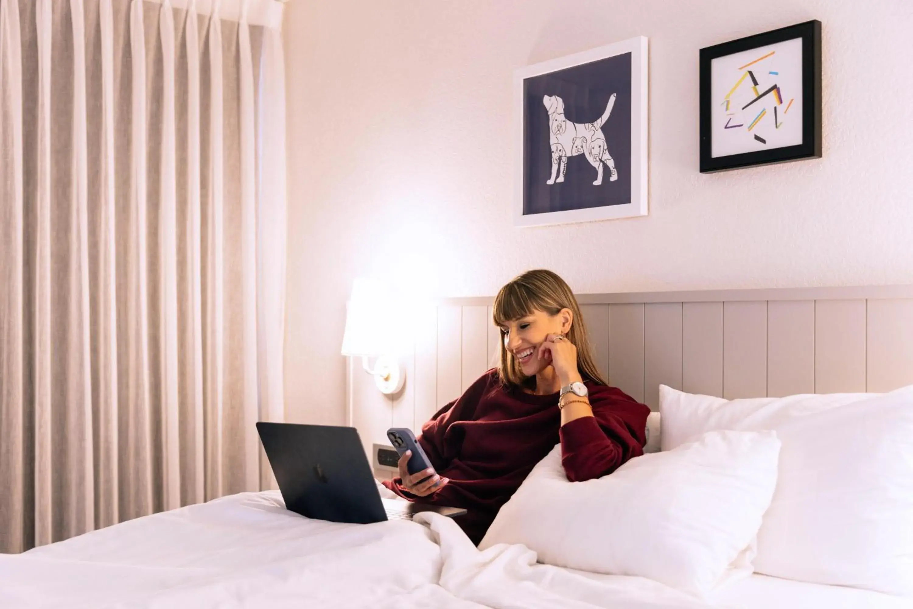 Photo of the whole room, Bed in Sonesta ES Suites Anaheim Resort Area Photo of the whole room, Bed in Sonesta ES Suites Anaheim Resort Area
