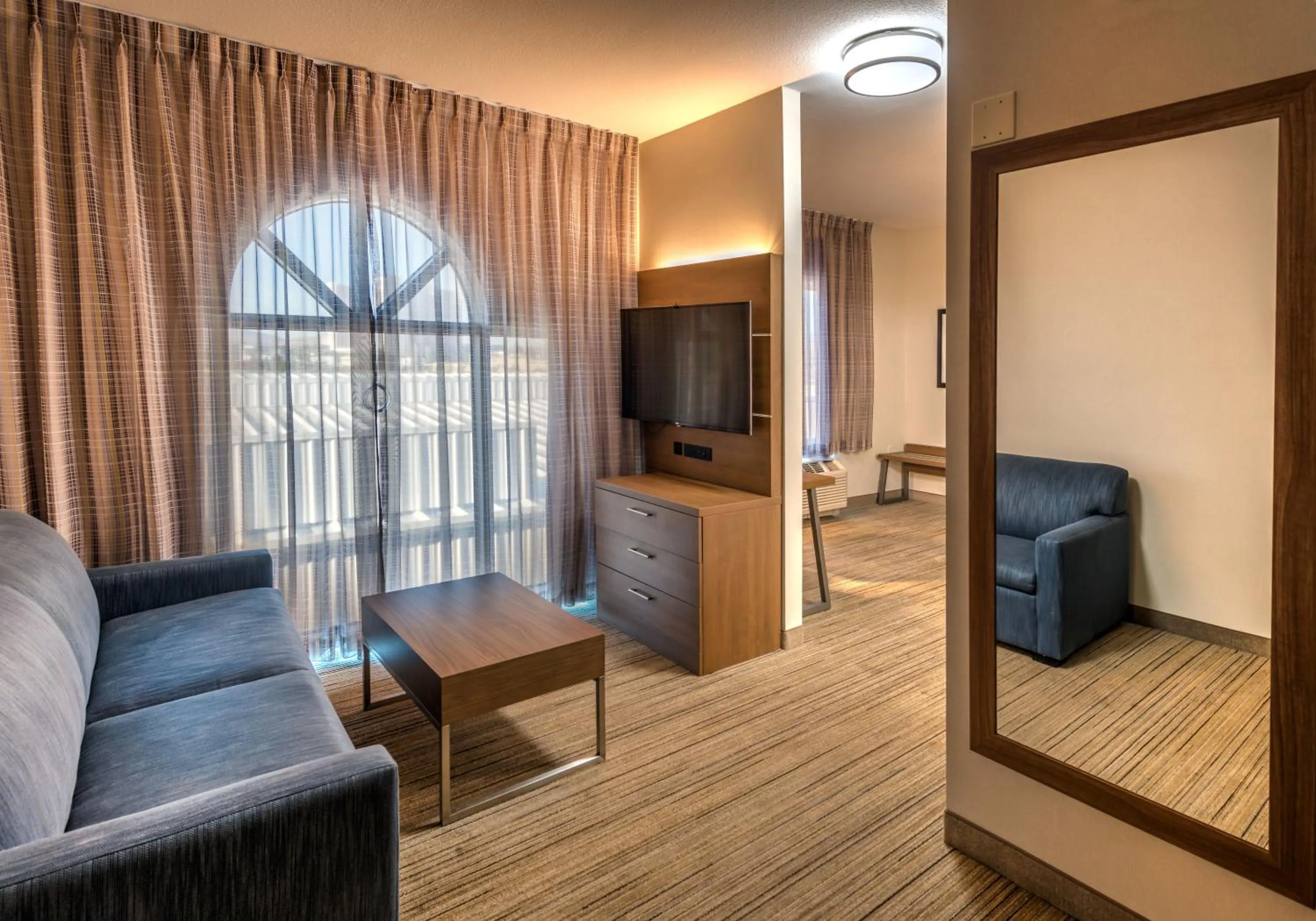 Photo of the whole room in Holiday Inn Express Reno Airport by IHG