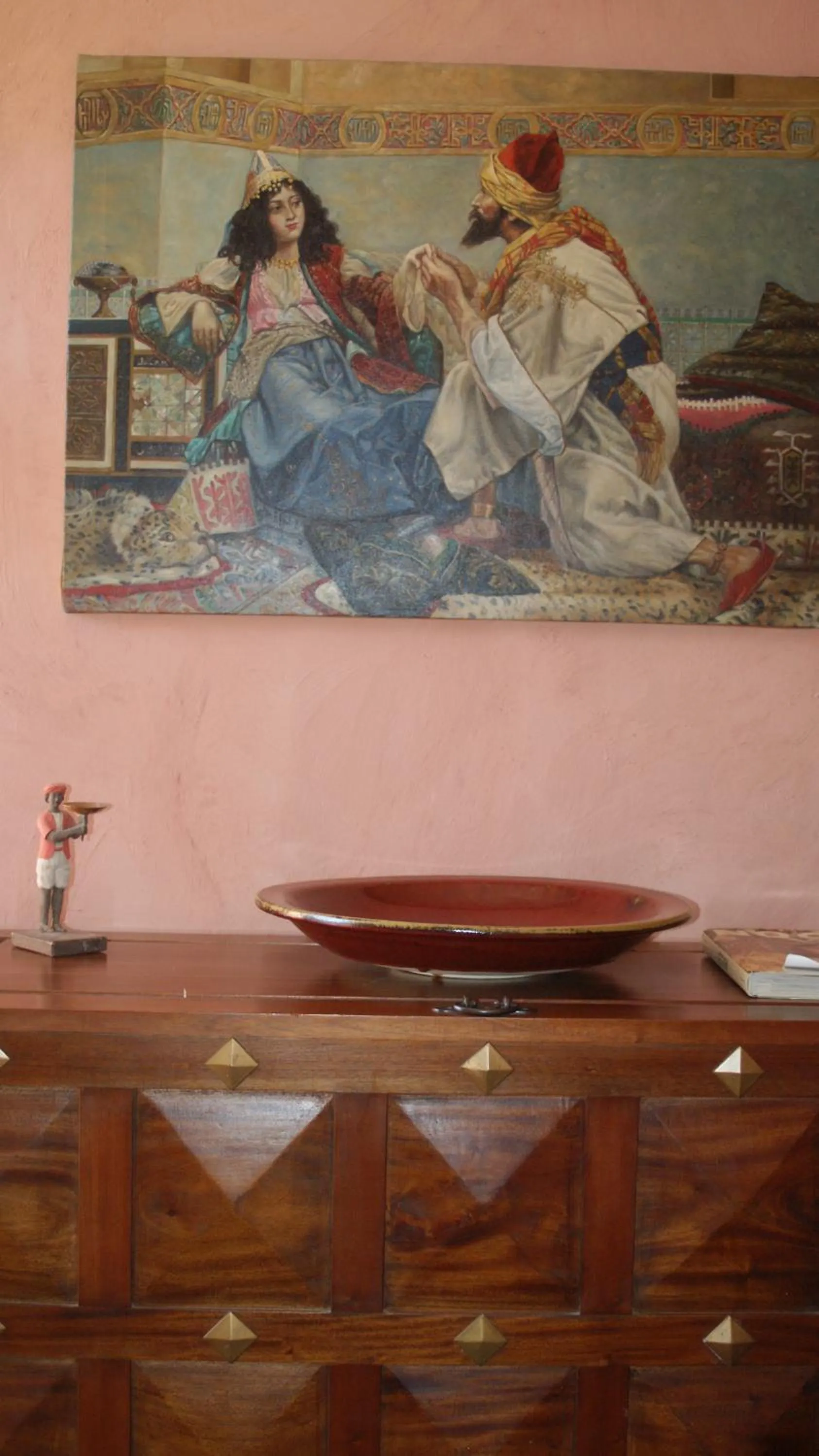 Decorative detail in Demeure de Digoine "Chambre d'Hotes"