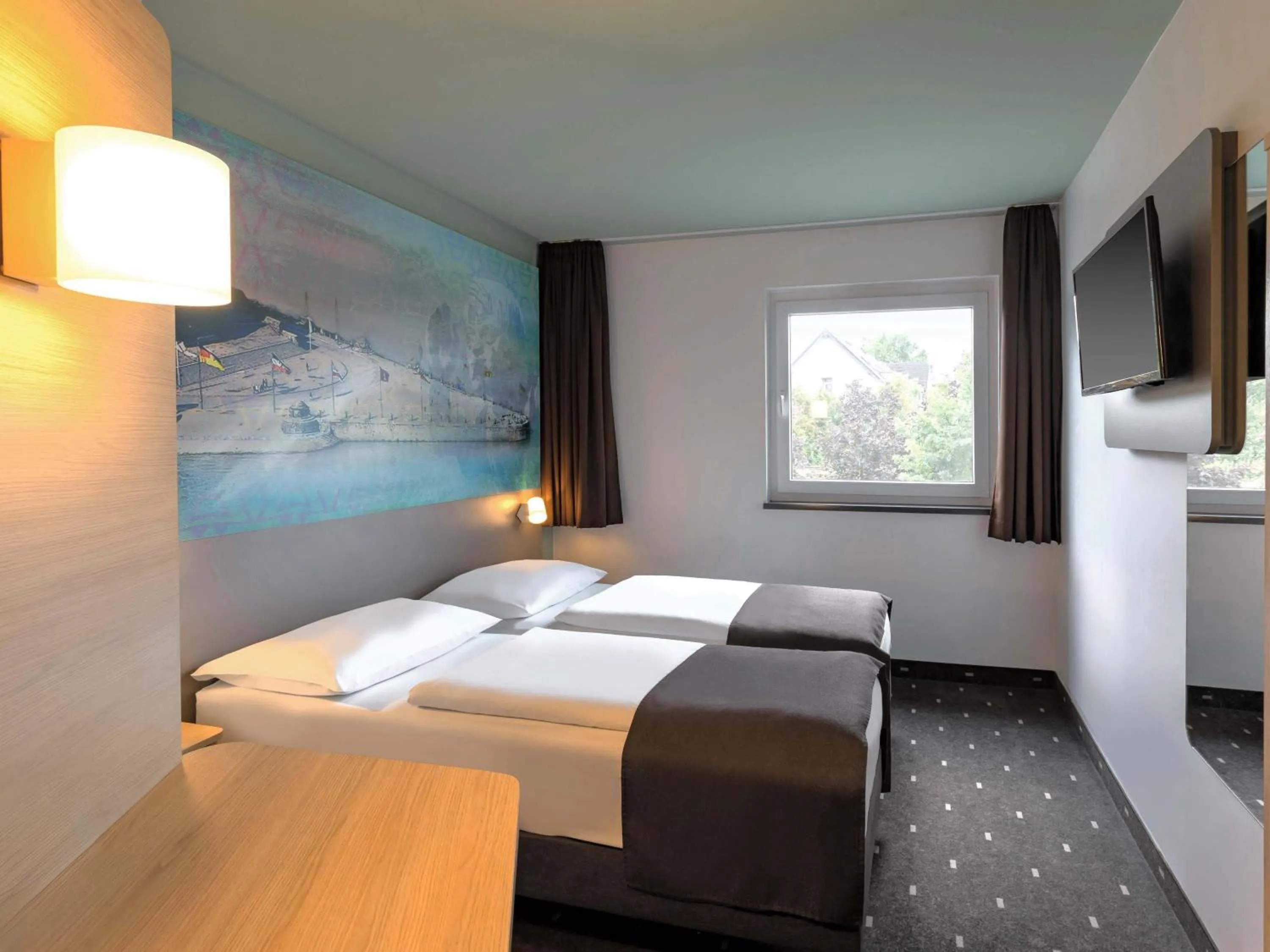 Photo of the whole room, Bed in B&B Hotel Koblenz-City