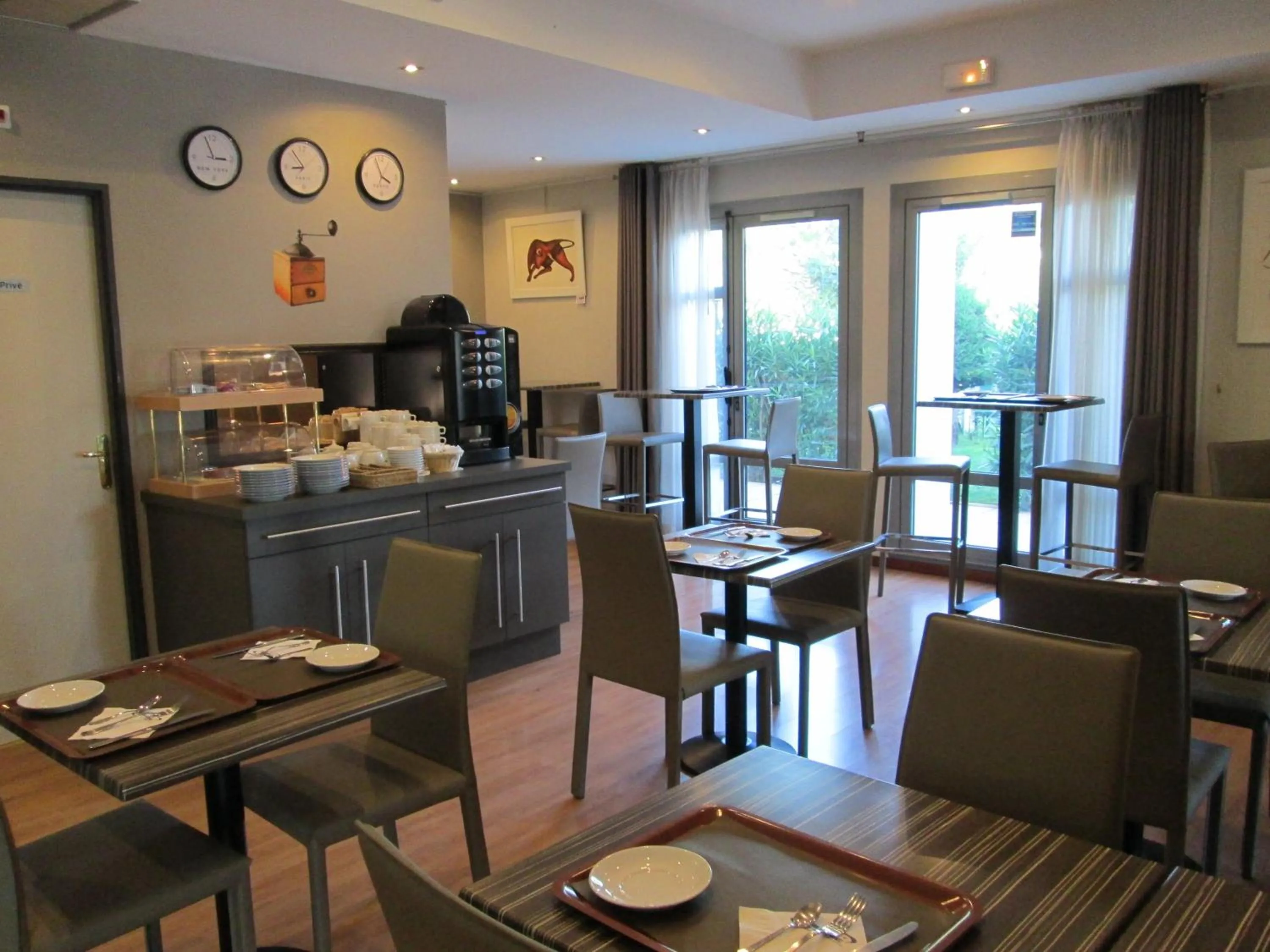 Breakfast in Top Motel