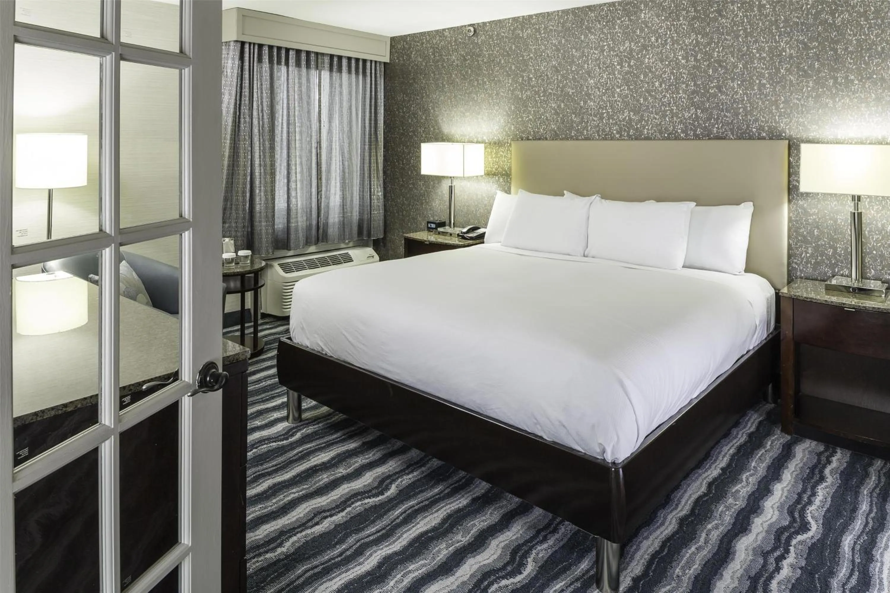 Bed in DoubleTree by Hilton Hotel Wilmington