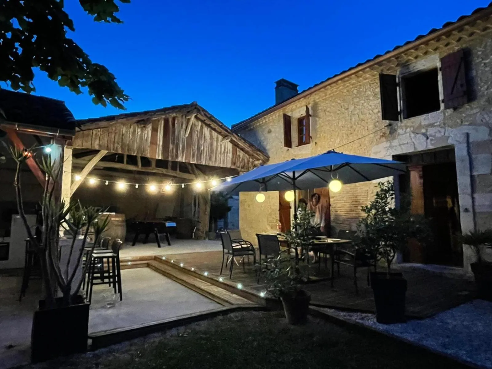Patio in La Métairie du Clos Saint Louis