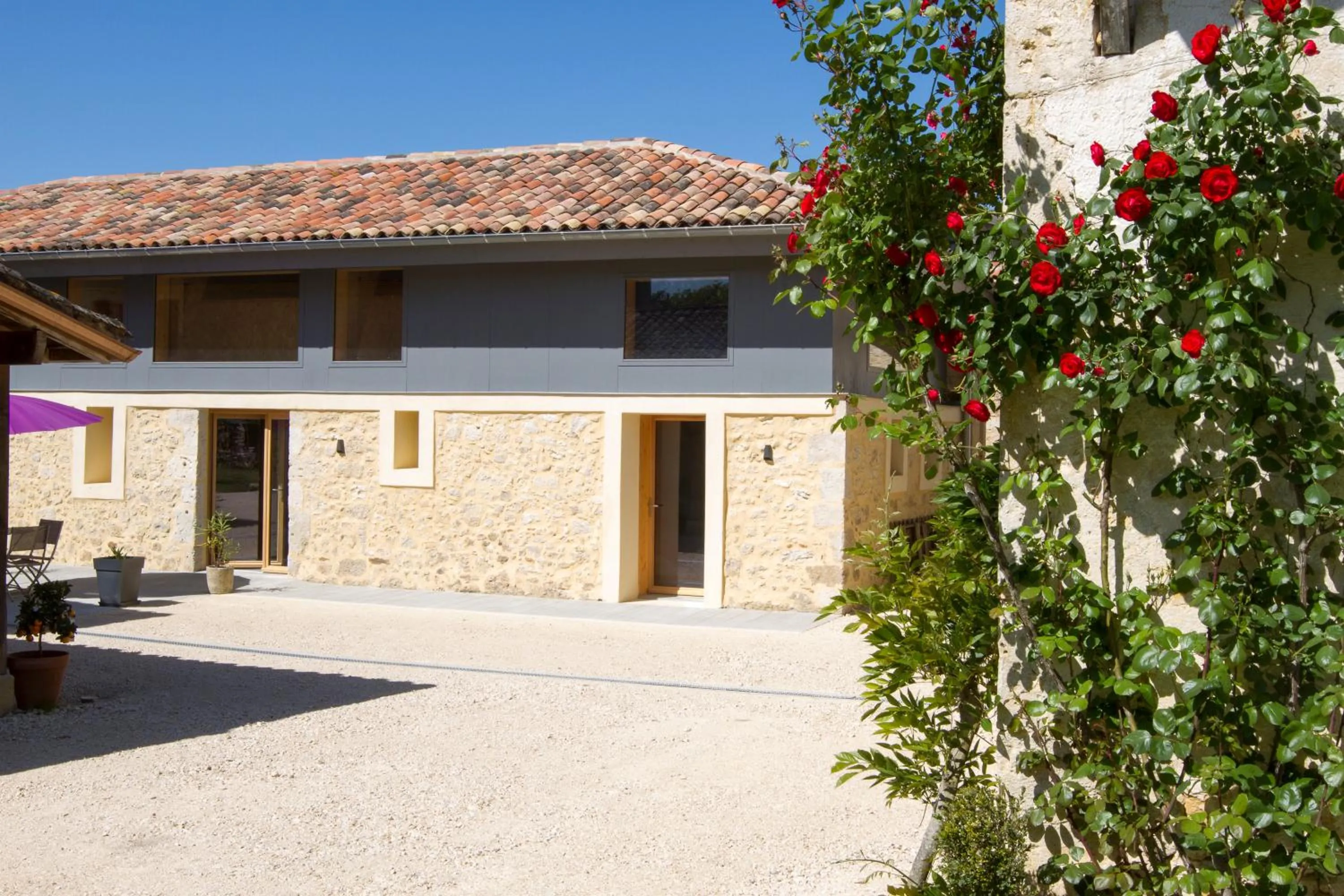 Property building in La Métairie du Clos Saint Louis