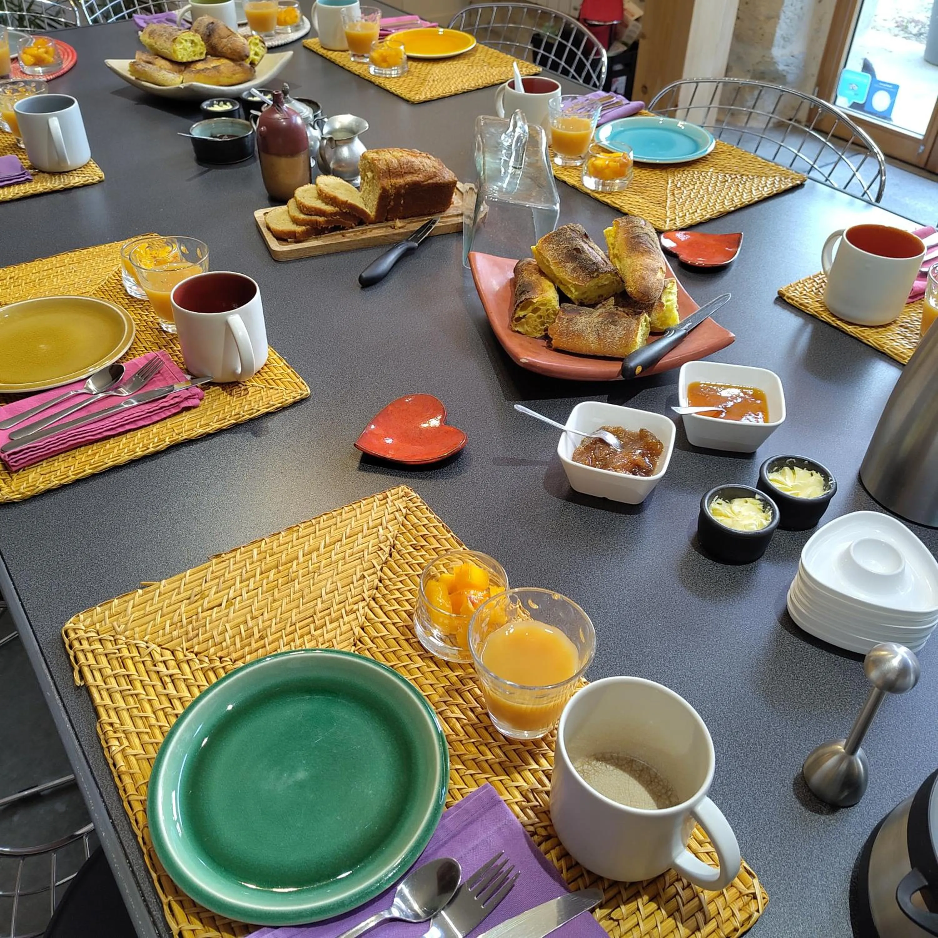 Continental breakfast in La Métairie du Clos Saint Louis