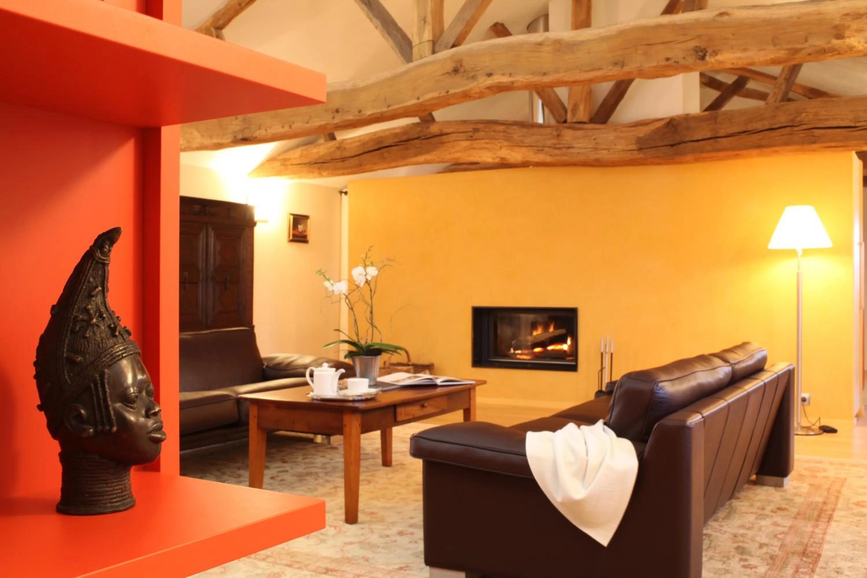 Living room in Hôtel-Restaurant le Château de Besseuil, Mâcon Nord - Teritoria