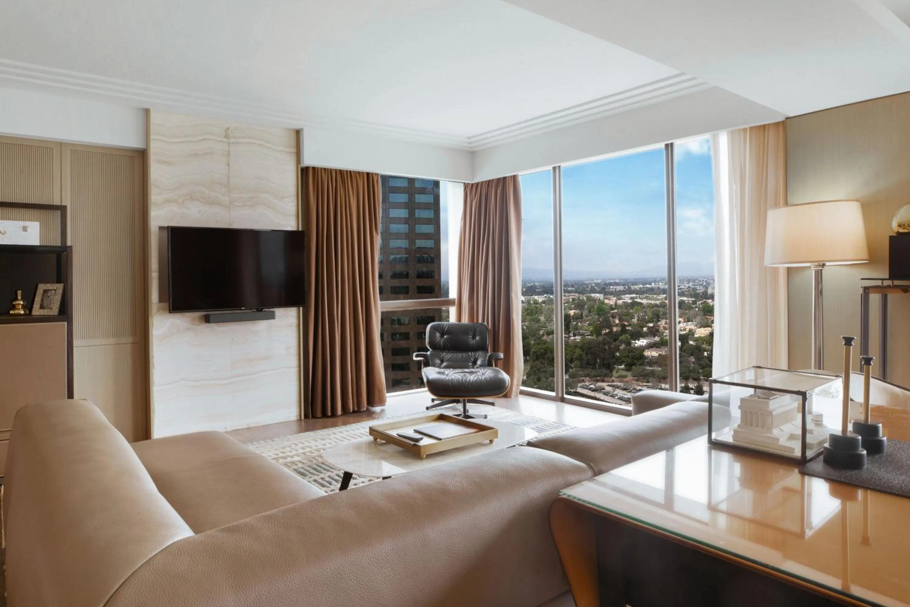 Bedroom in Sheraton Universal