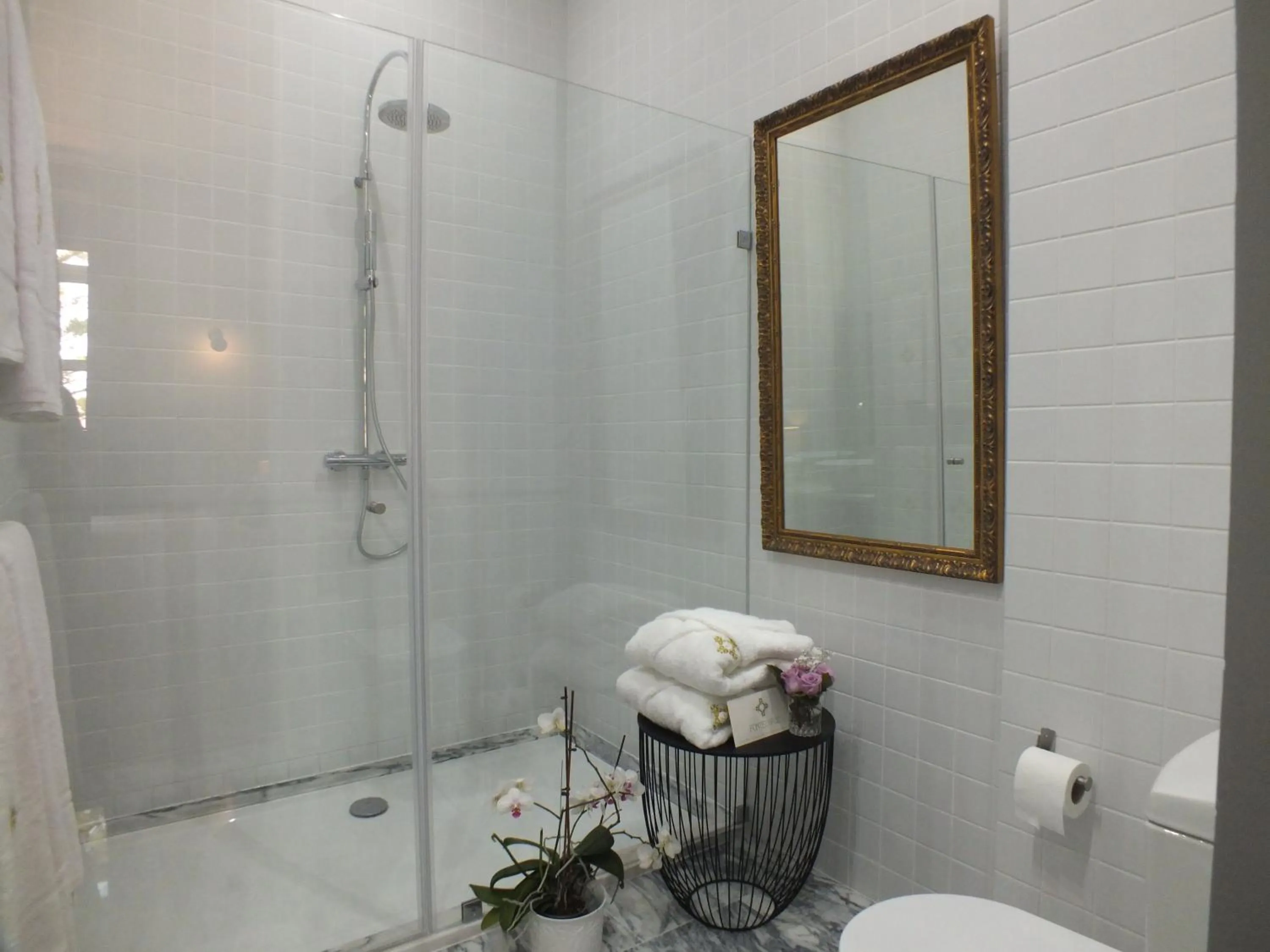 Shower in Fonte Da Foz