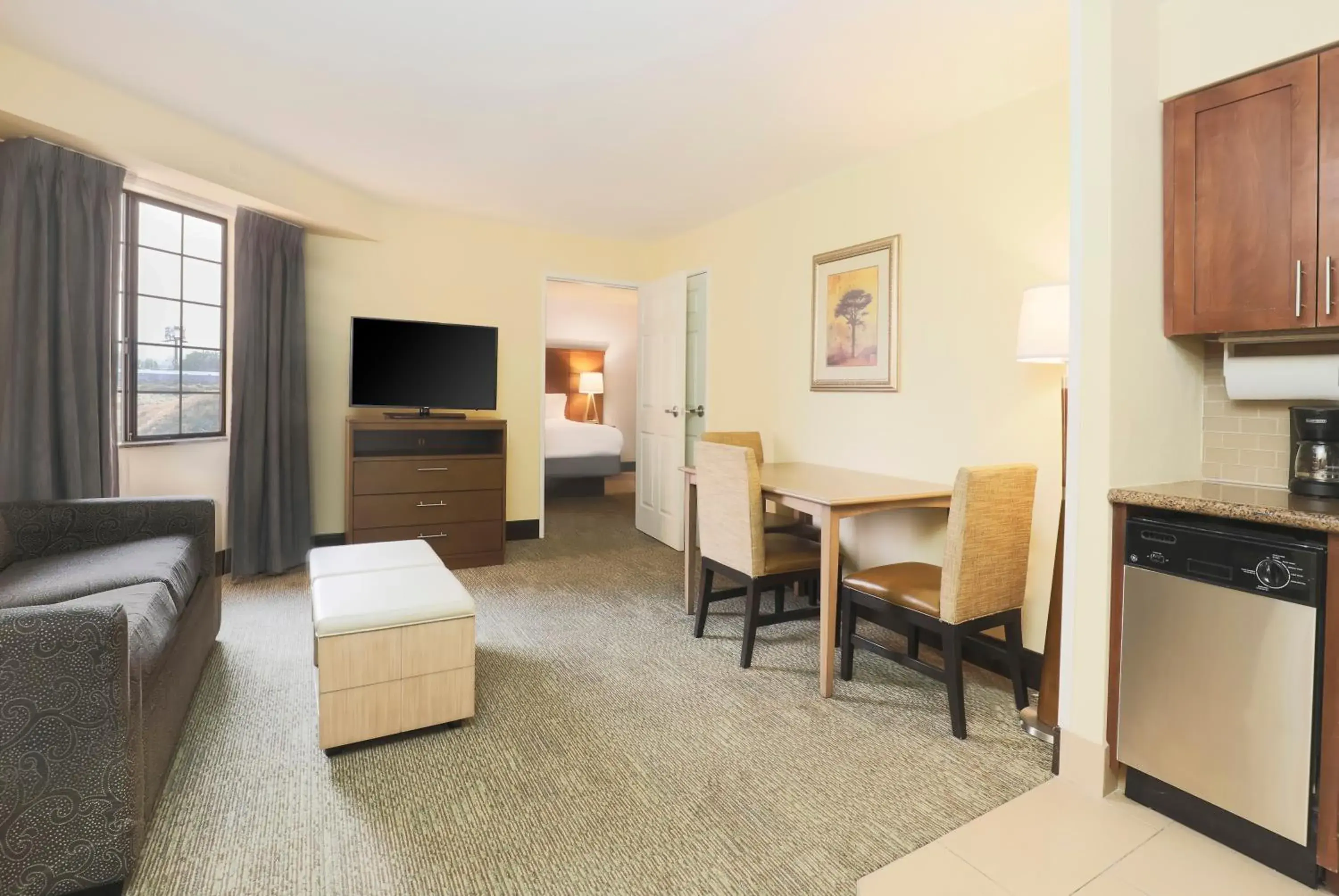 Photo of the whole room in Staybridge Suites Reno Nevada by IHG Photo of the whole room in Staybridge Suites Reno Nevada by IHG