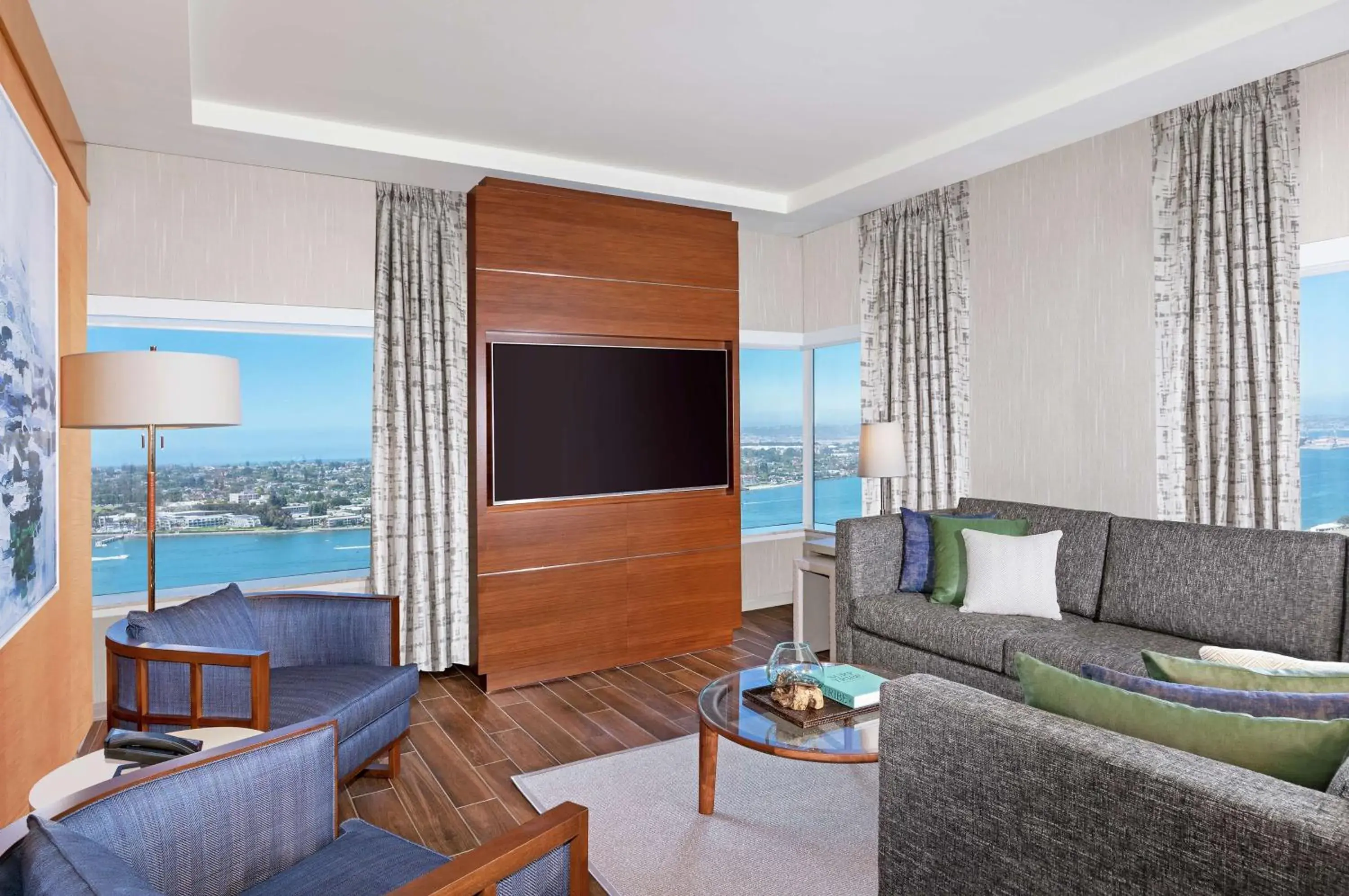 Living room in Hilton San Diego Bayfront Living room in Hilton San Diego Bayfront