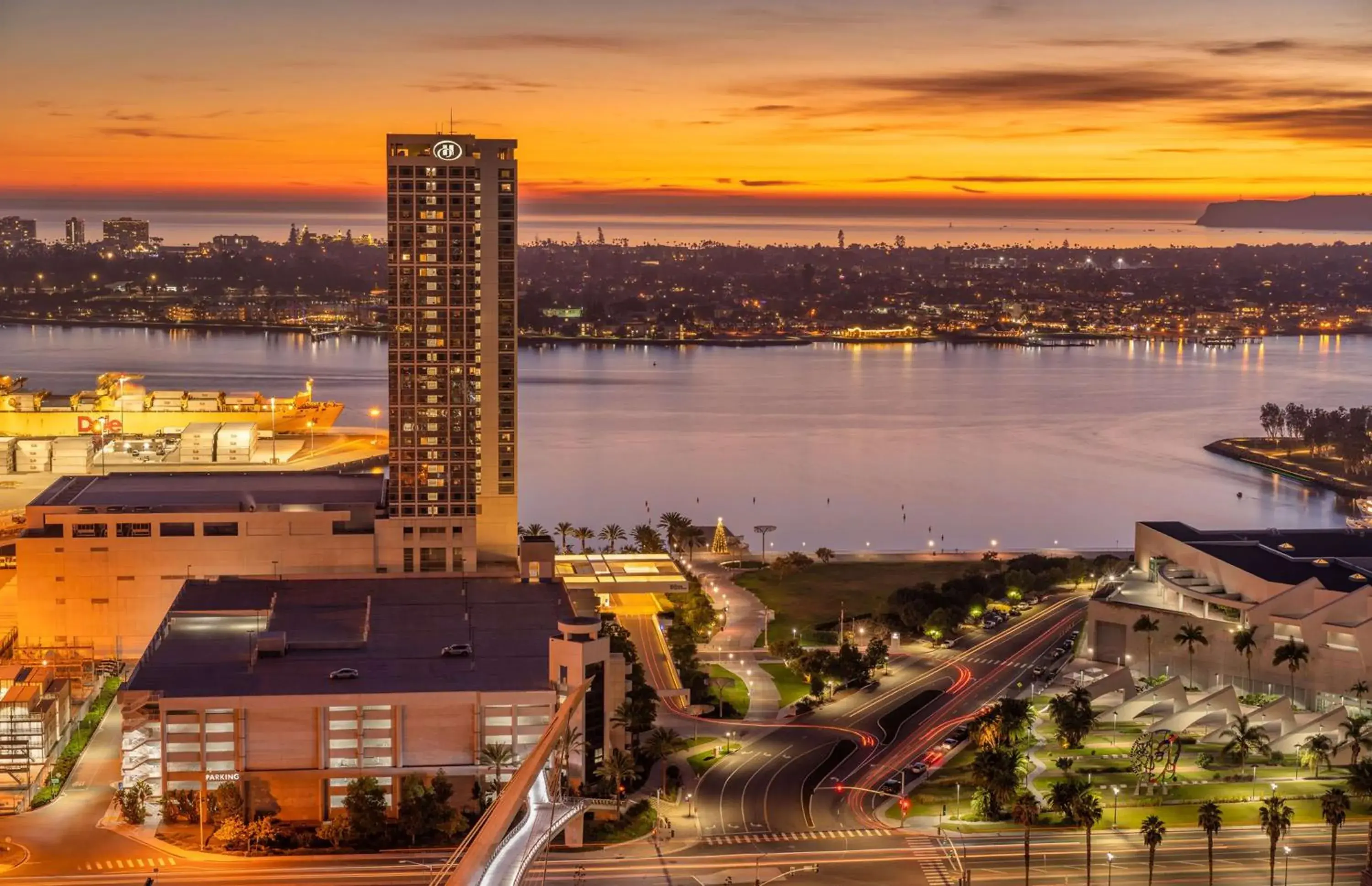 Property building in Hilton San Diego Bayfront Property building in Hilton San Diego Bayfront
