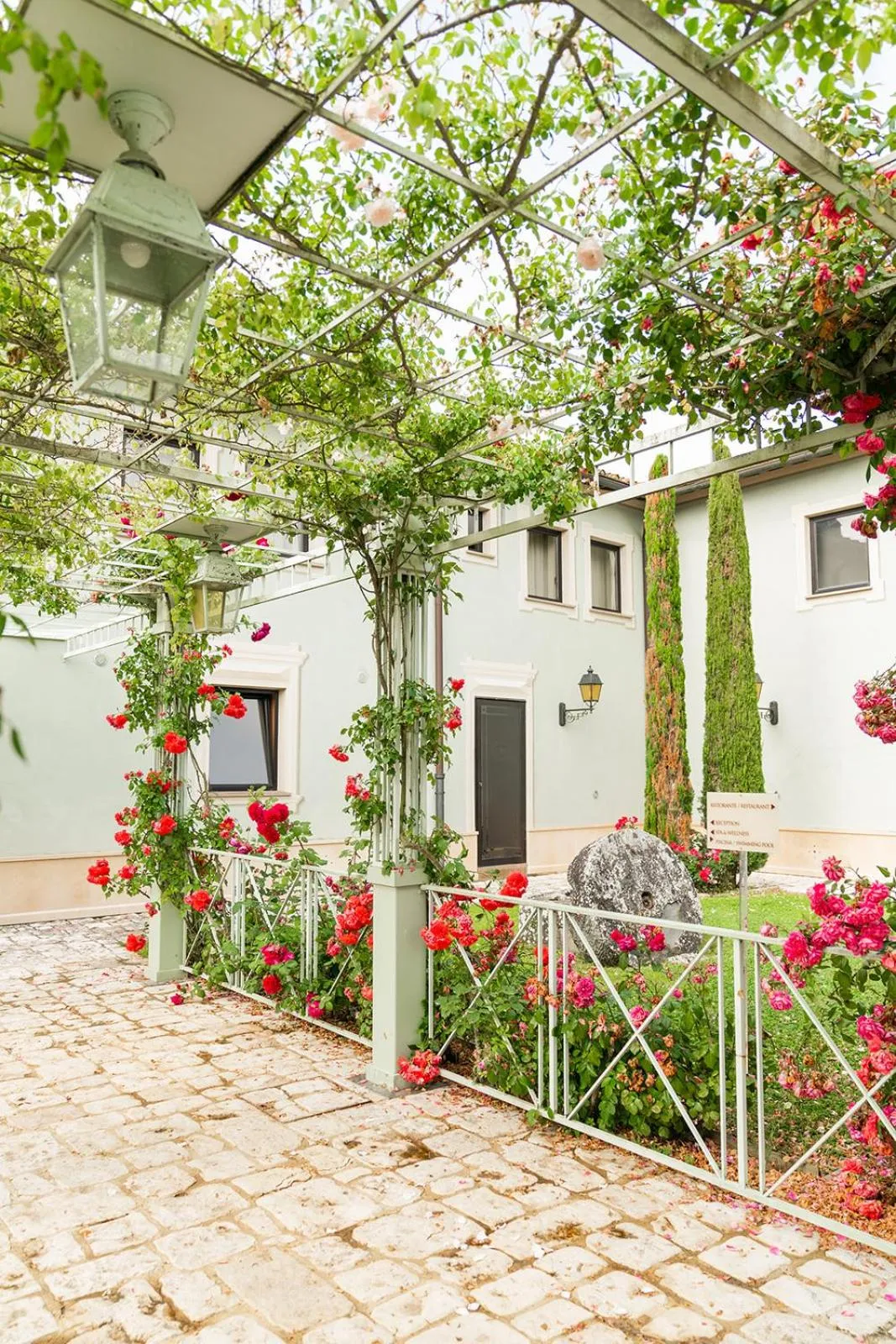 Patio in Relais Sassa al Sole