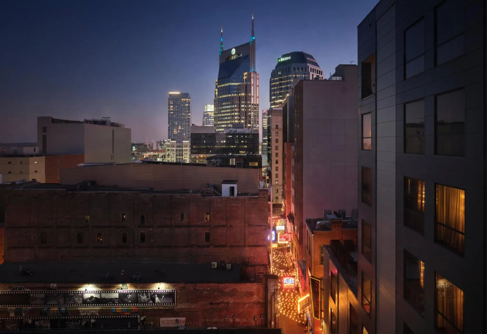 Photo of the whole room in Hotel Indigo Nashville - The Countrypolitan