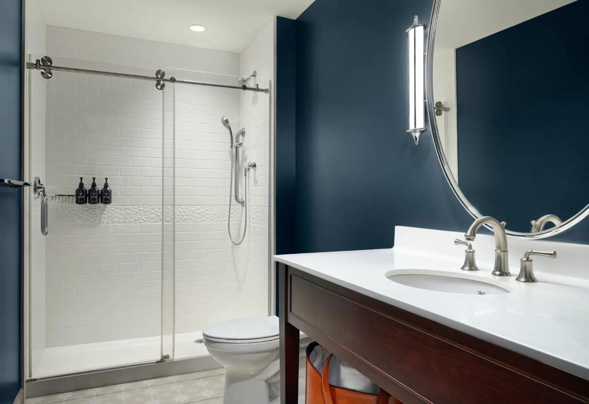 Photo of the whole room in Hotel Indigo Nashville - The Countrypolitan