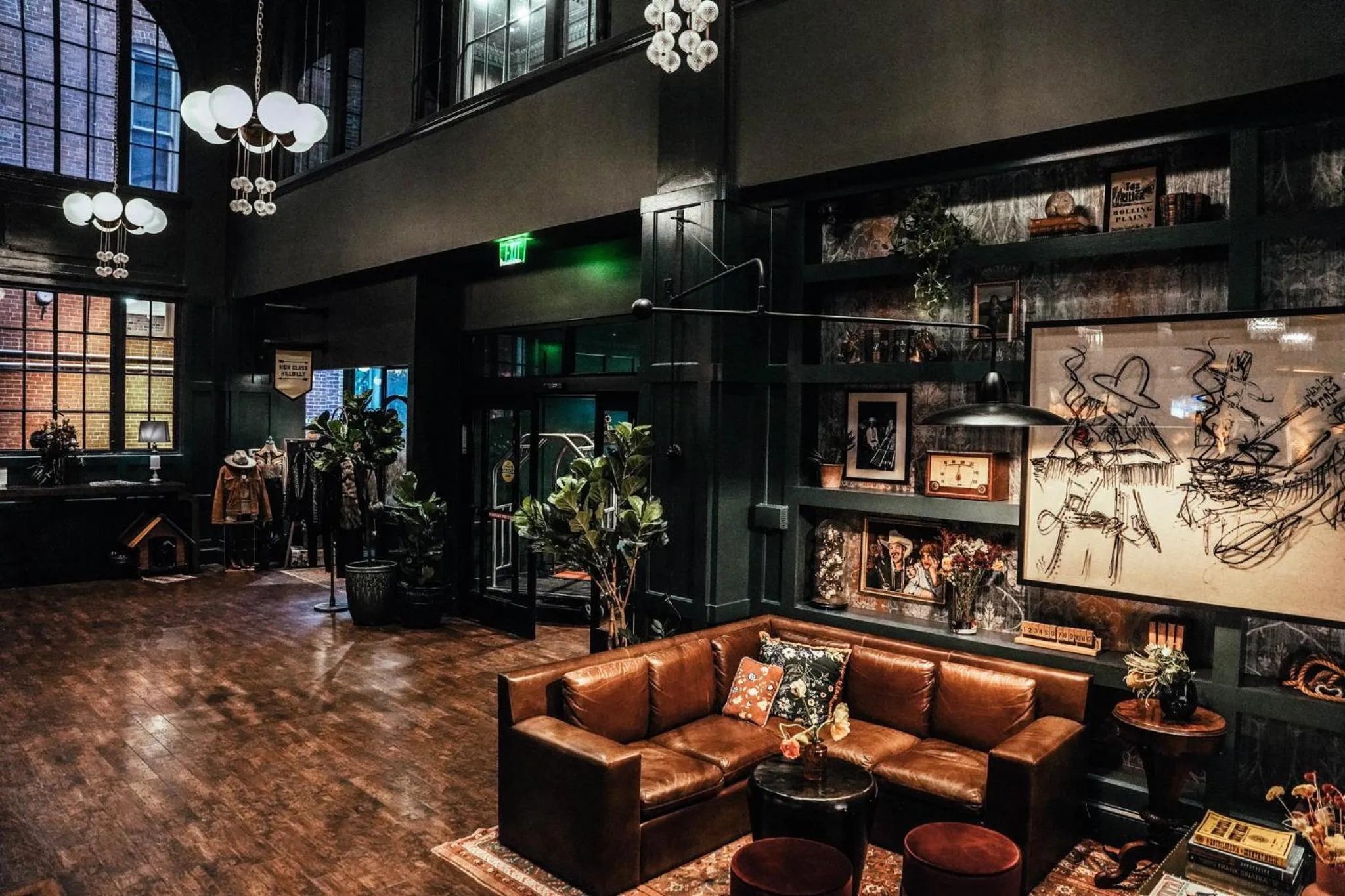 Property building in Hotel Indigo Nashville - The Countrypolitan