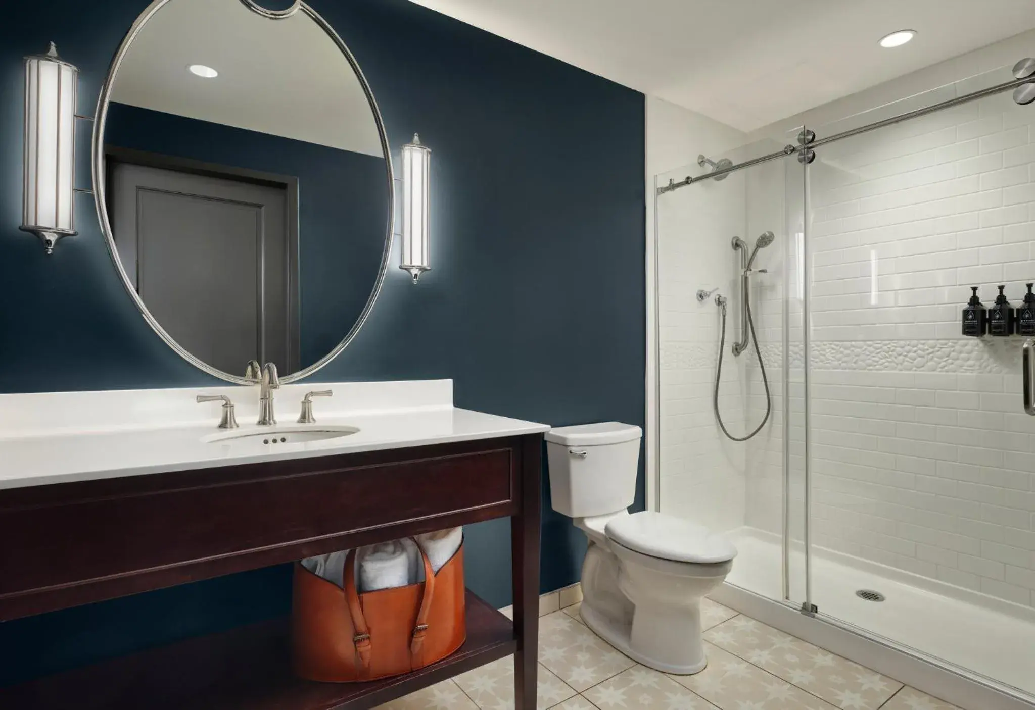 Photo of the whole room in Hotel Indigo Nashville - The Countrypolitan Photo of the whole room in Hotel Indigo Nashville - The Countrypolitan