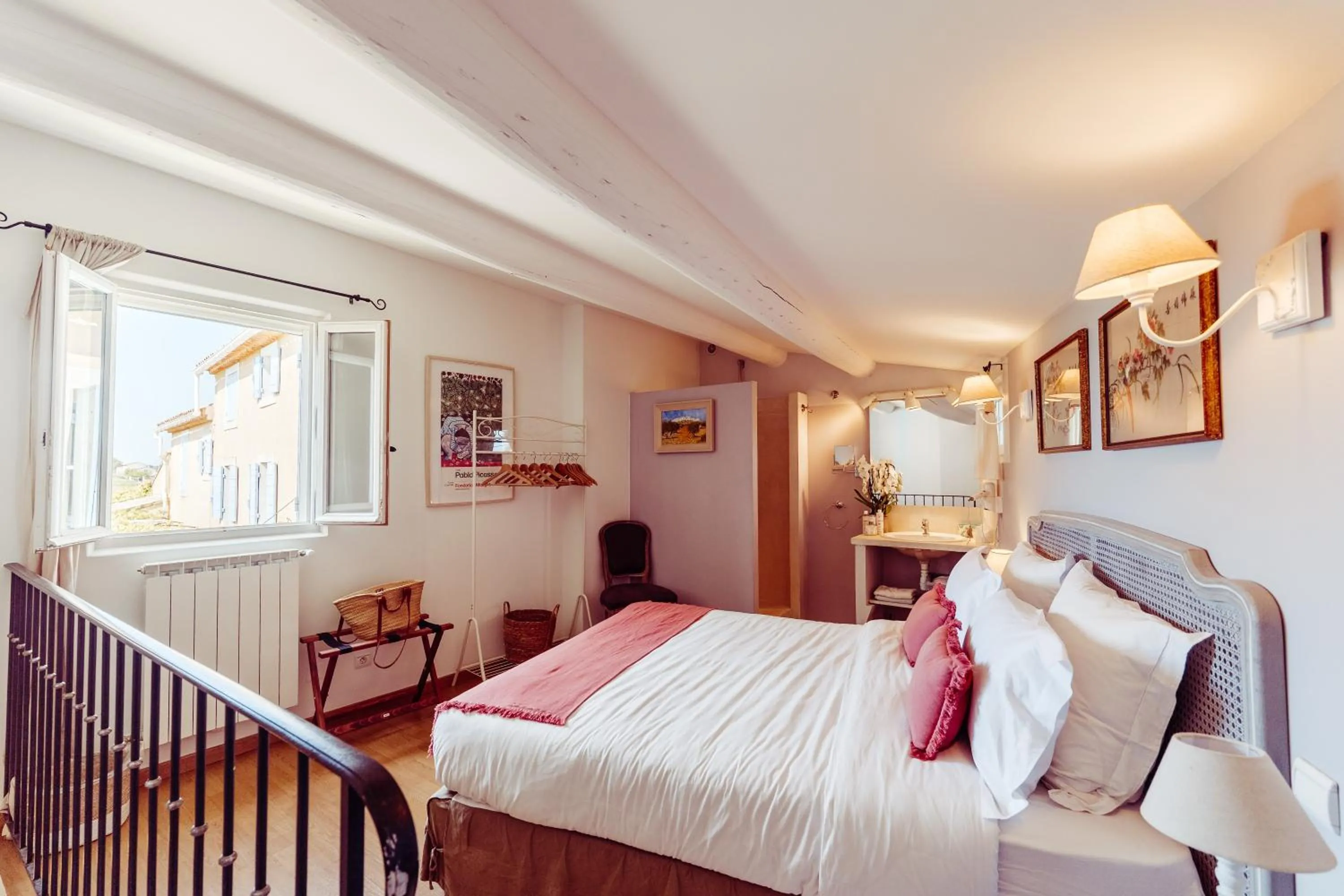 Bedroom, Bed in Bastide Saint-Didier