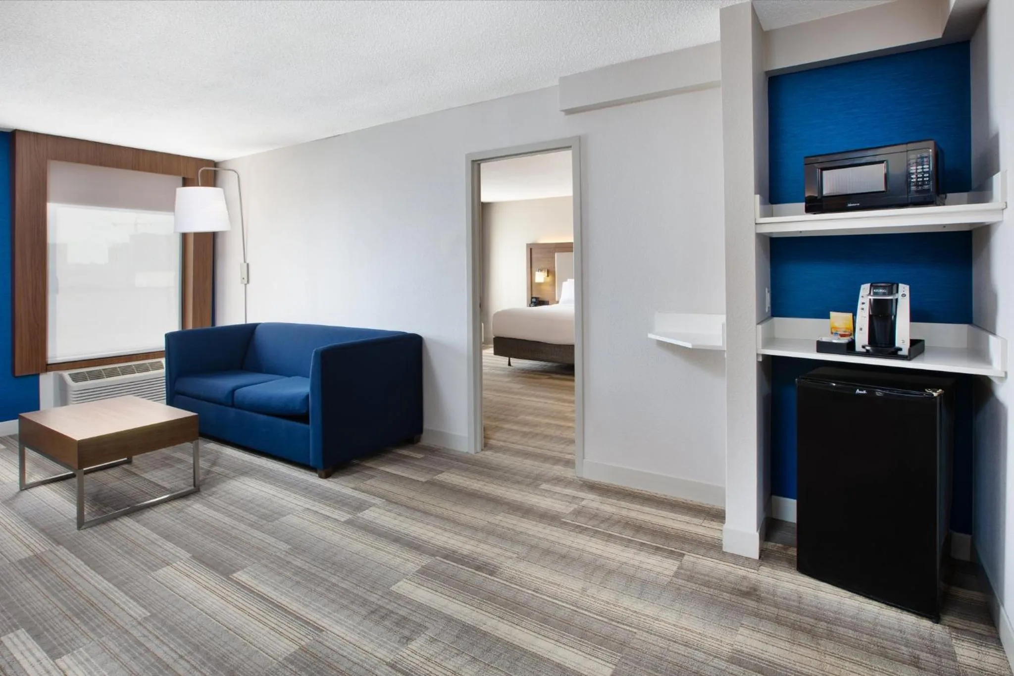 Photo of the whole room in Holiday Inn Express Nashville-Downtown - Broadway by IHG