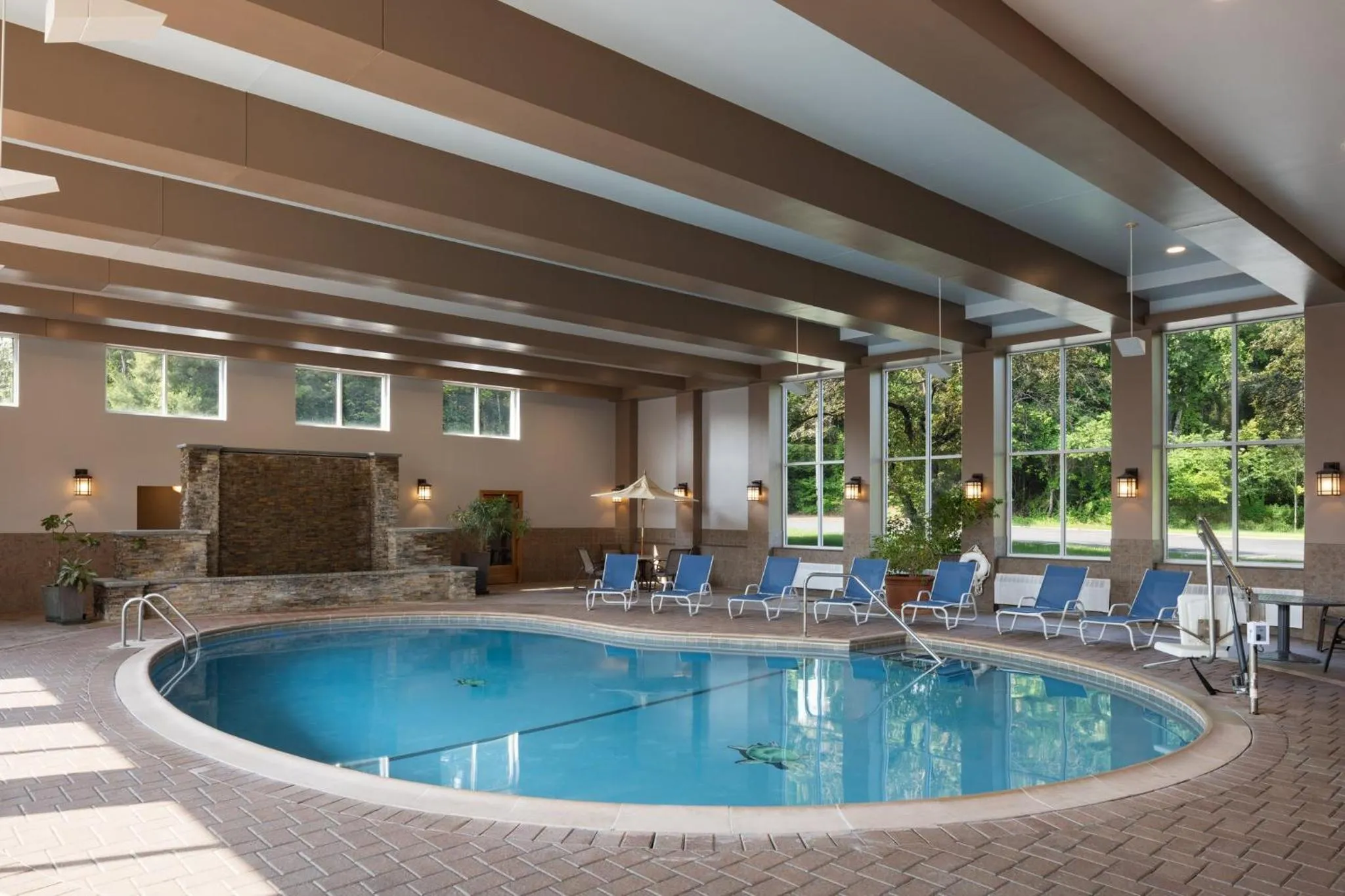 Swimming pool in Holiday Inn Resort Lake George by IHG