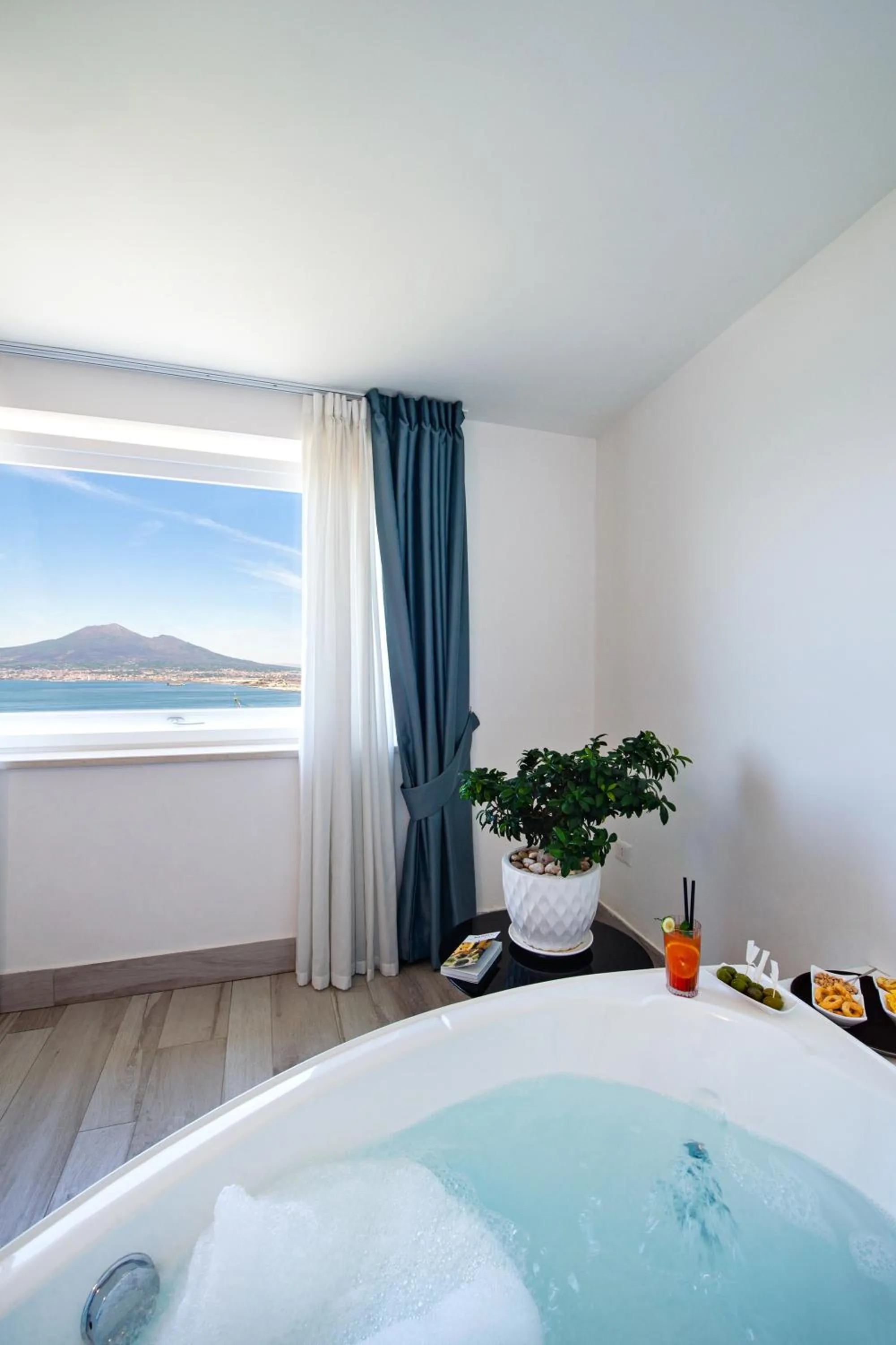 Hot Tub in Relais Manfredi