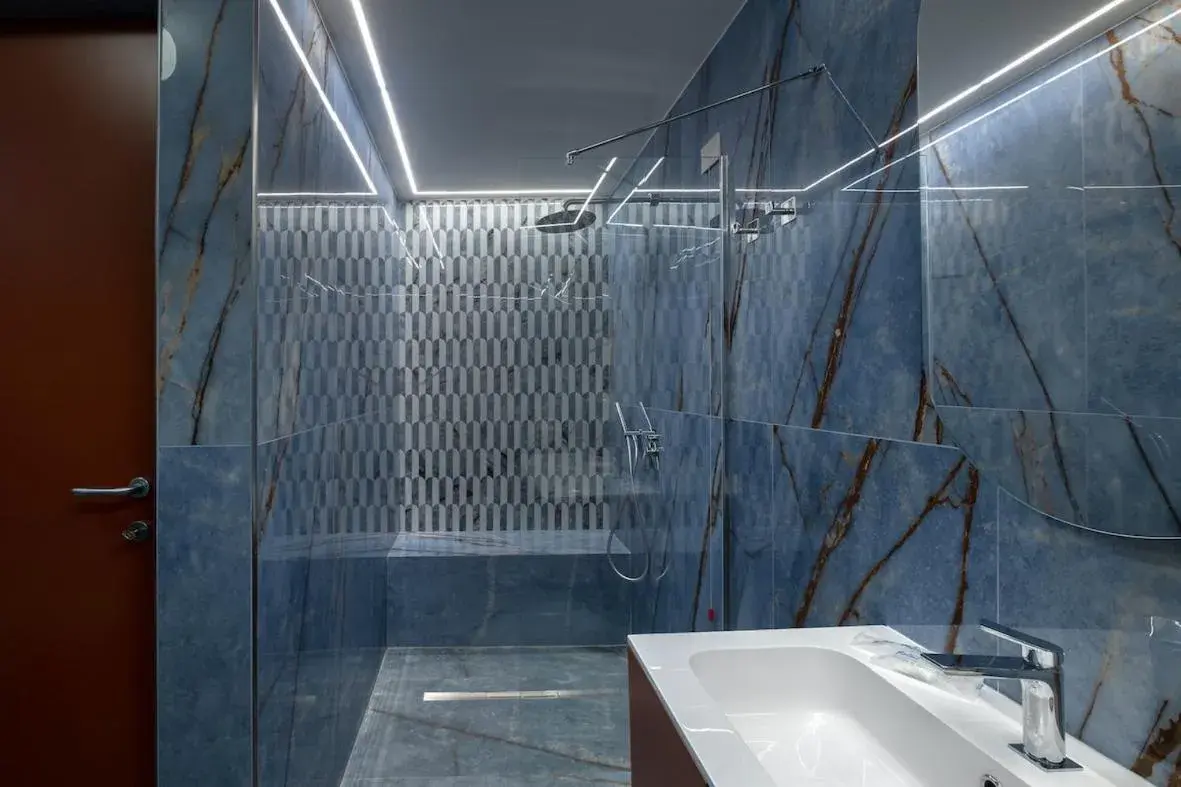 Queen Suite with Spa Bath in Relais Manfredi Queen Suite with Spa Bath in Relais Manfredi