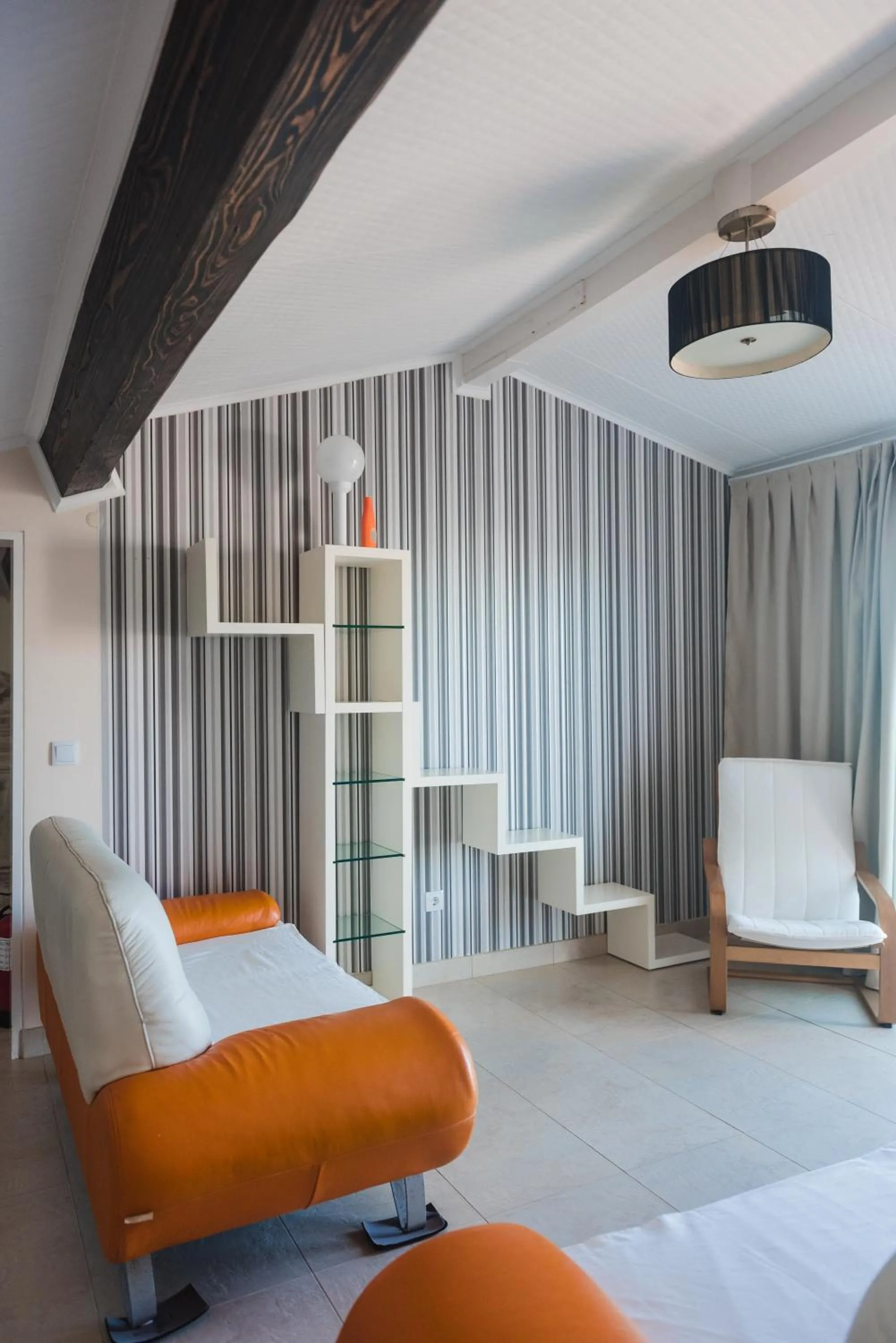 Living room in Flor do Mar House
