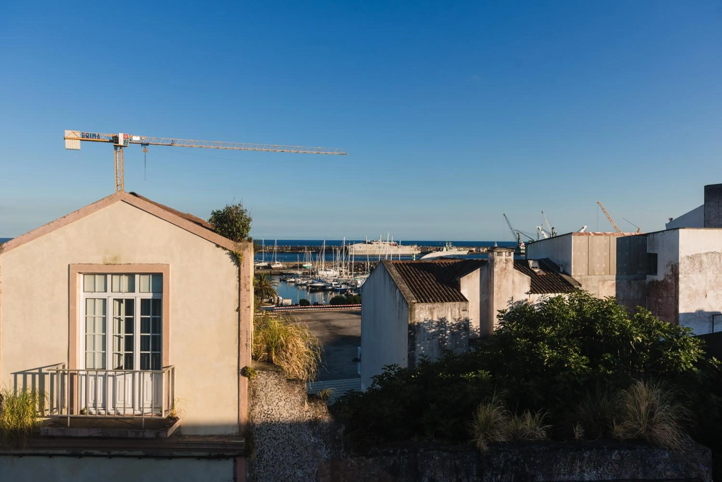 Sea view in Flor do Mar House