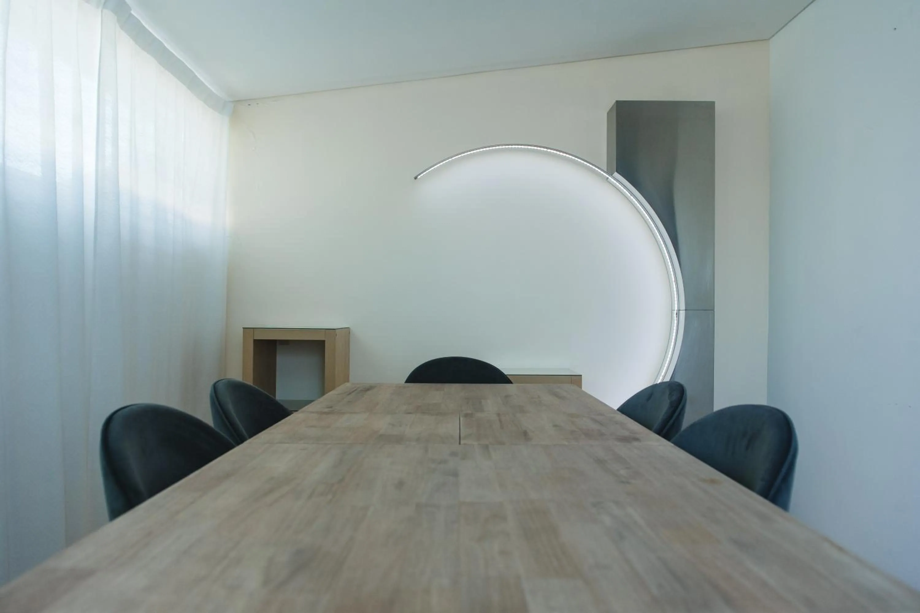Dining area in Flor do Mar House