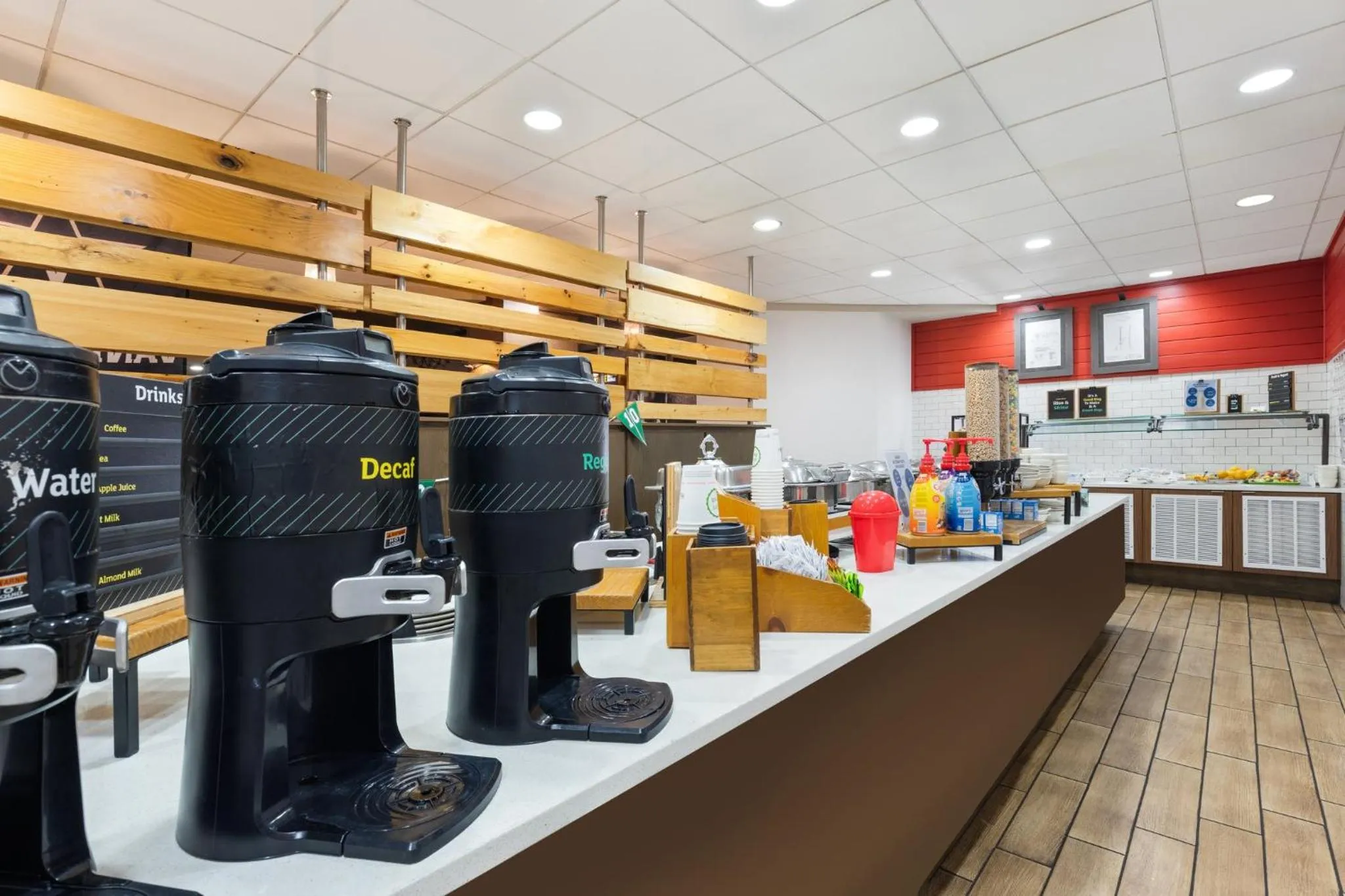 Breakfast in Holiday Inn Nashville - Vanderbilt - Dwtn by IHG