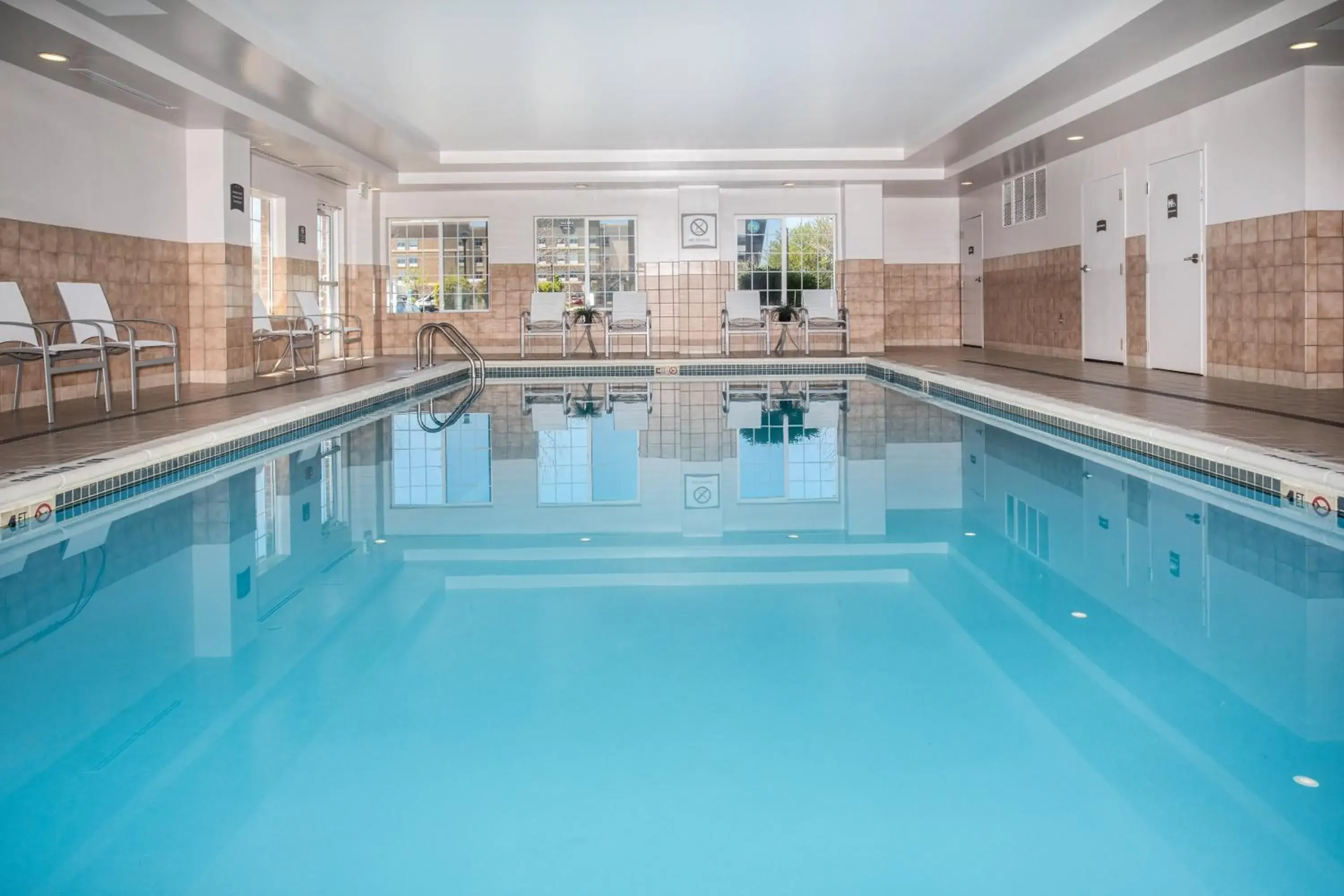 Swimming pool in Staybridge Suites Denver International Airport by IHG Swimming pool in Staybridge Suites Denver International Airport by IHG
