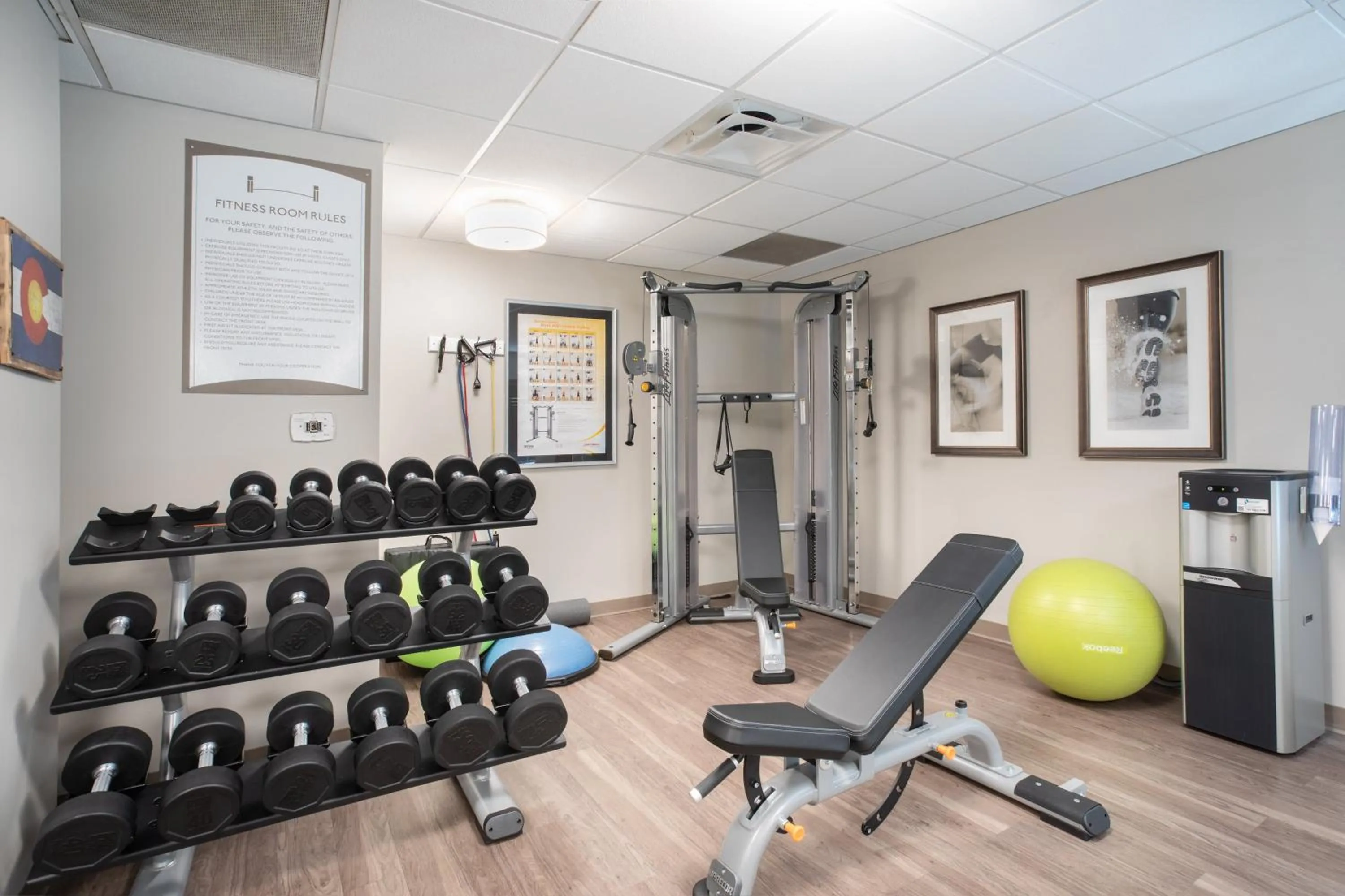 Fitness centre/facilities in Staybridge Suites Denver International Airport by IHG